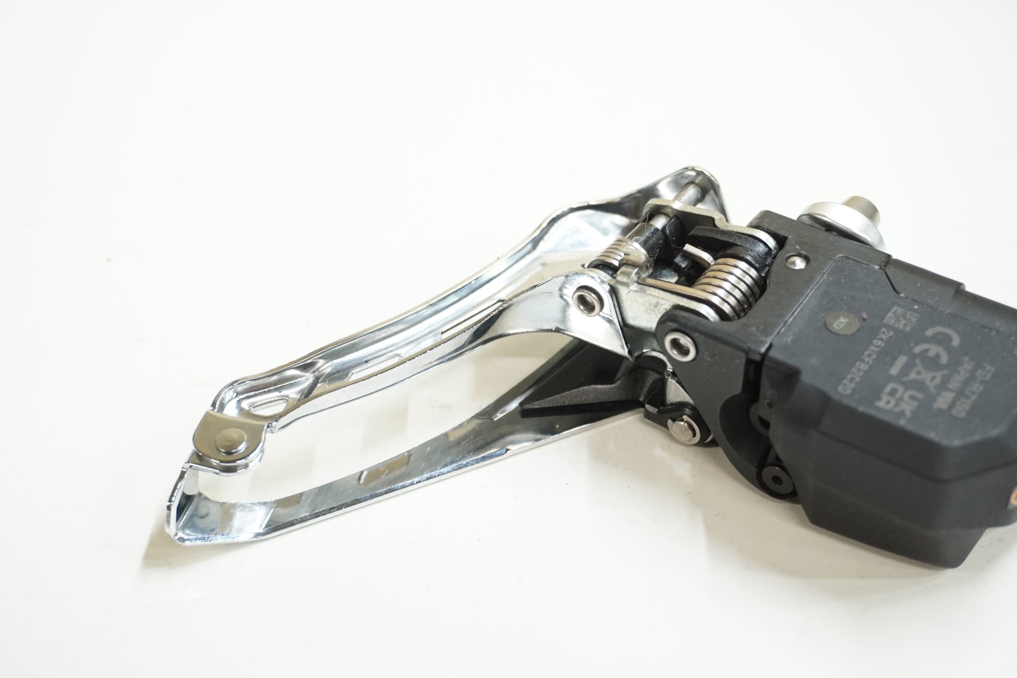 SHIMANO 「シマノ」 105 FD-R7150 フロントディレーラー / 大宮店