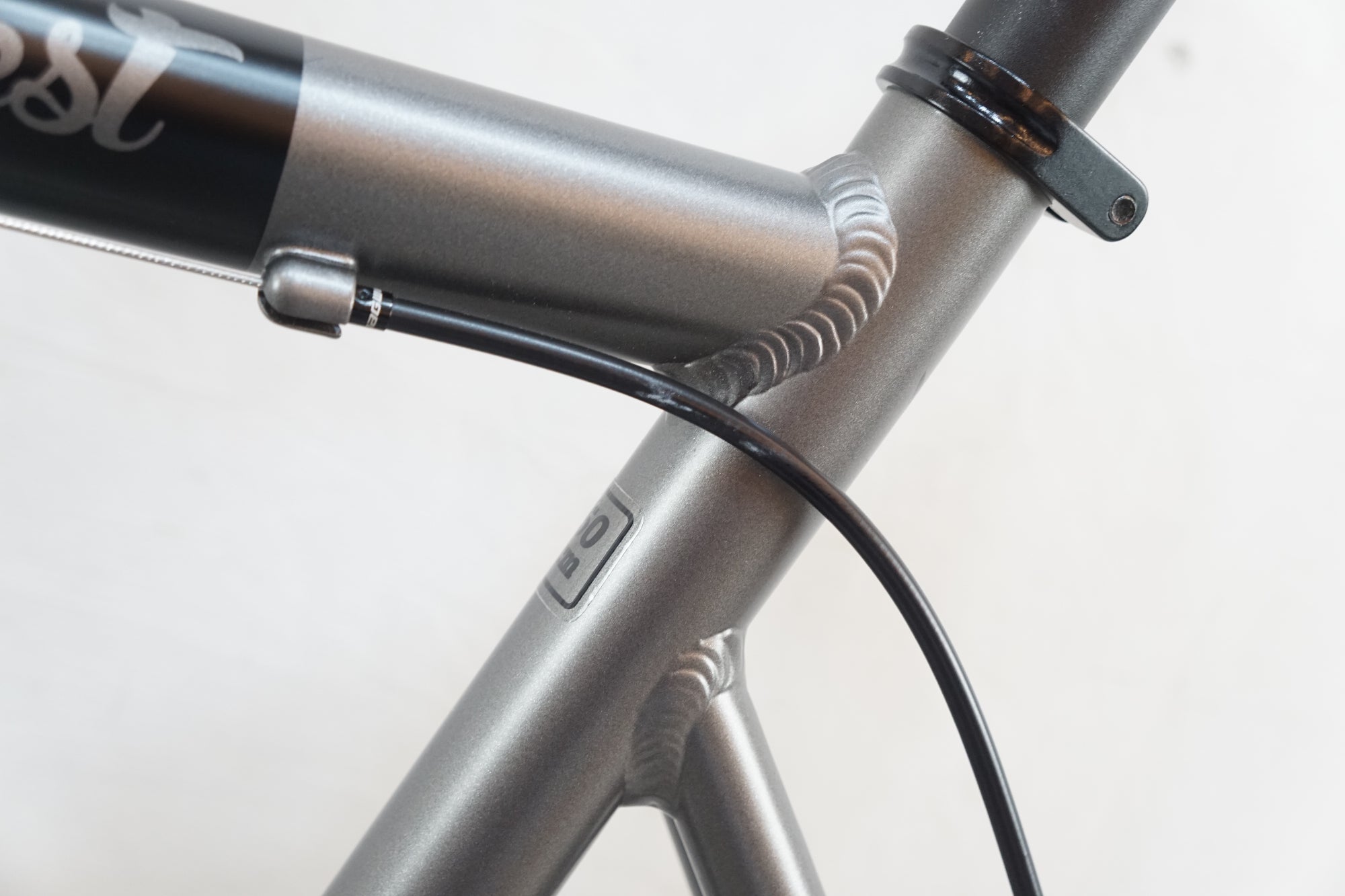 TERN 「ターン」 CREST 2023年モデル 20インチ ミニベロ / バイチャリ浦和ベース