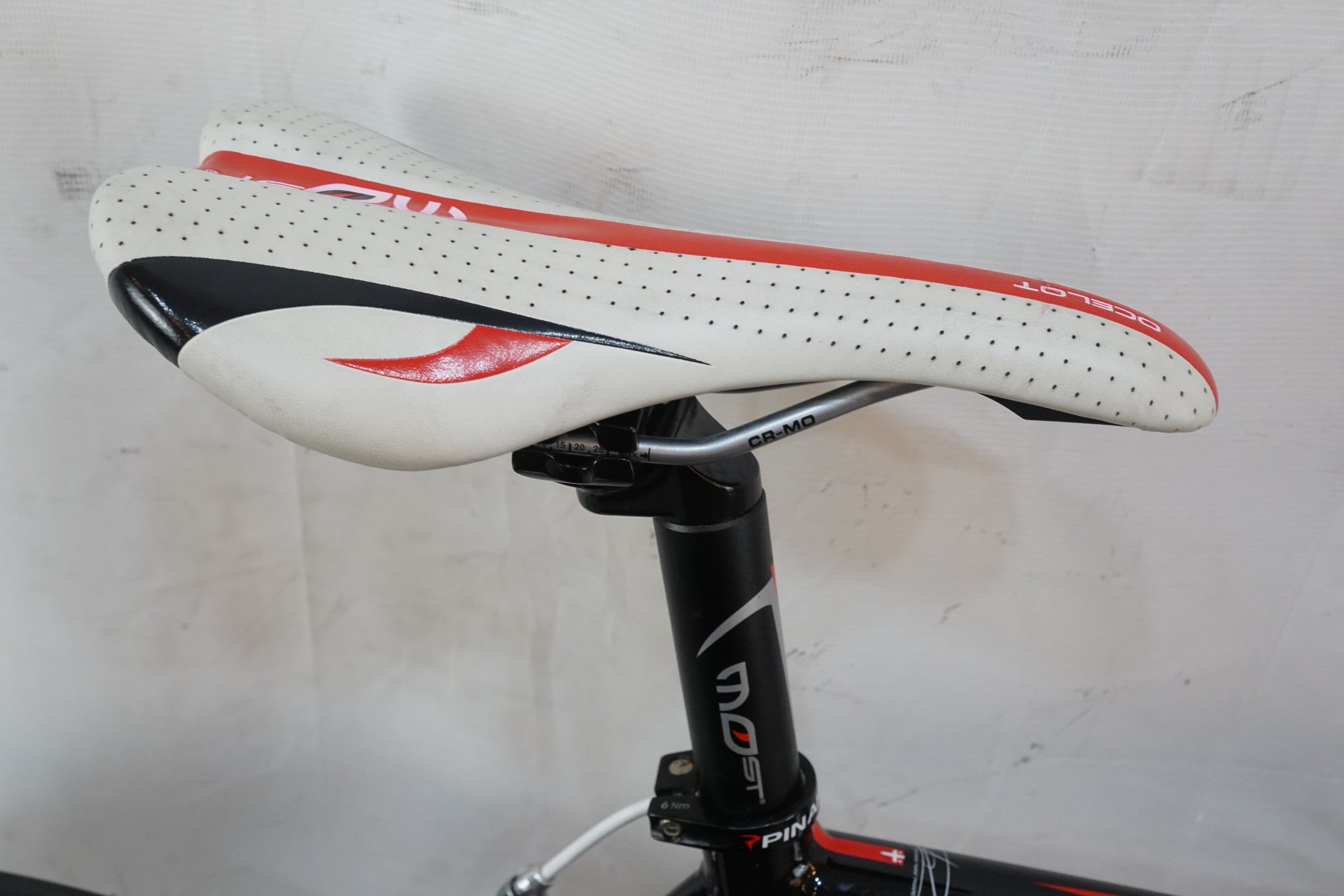 PINARELLO 「ピナレロ」 FP1 TIAGRA 2011年モデル ロードバイク