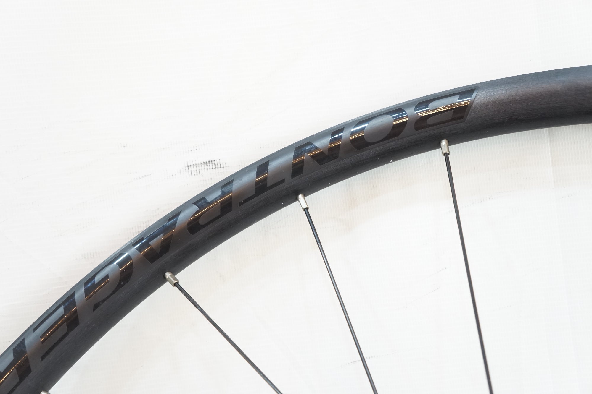 BONTRAGER 「ボントレガー」 PARADIGM COMP DISC シマノ11速 ホイールセット / バイチャリ浦和ベース