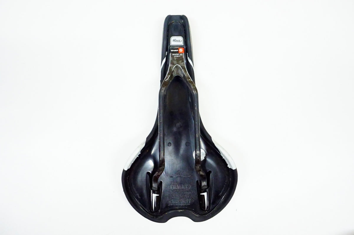 SELLE ITALIA 「セライタリア」 FLITE K CARBONIO サドル / 名古屋大須店