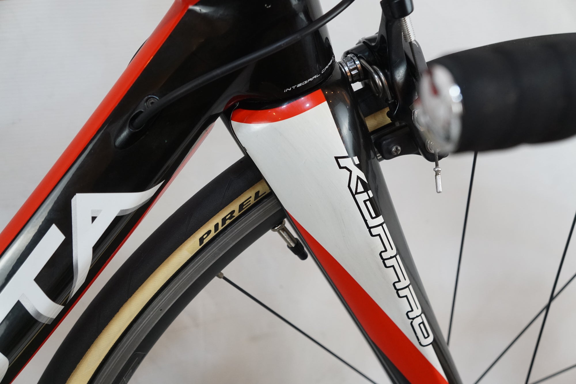 KUOTA 「クオータ」 KURARO 105 2013年モデル ロードバイク