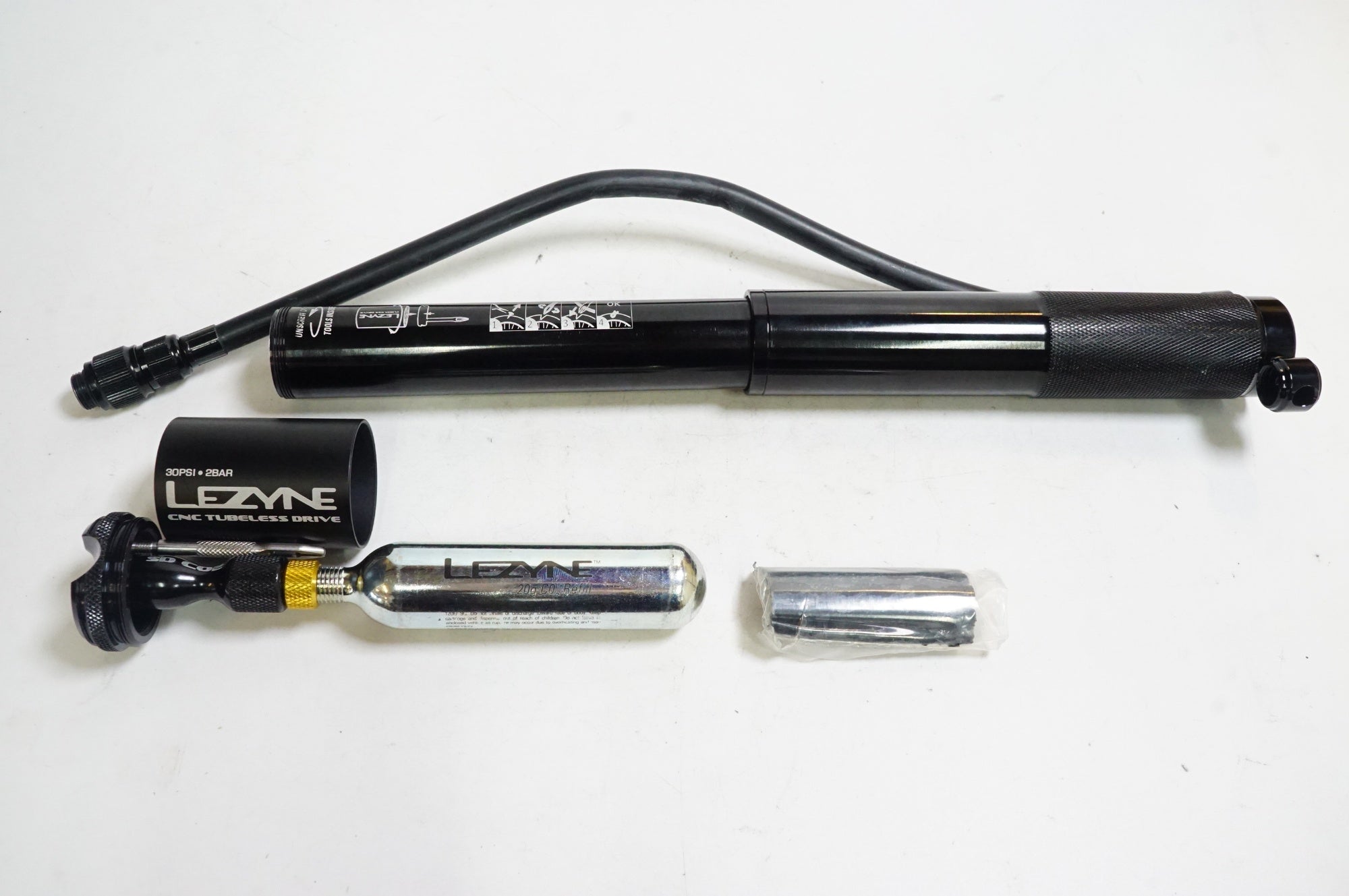LEZYNE 「レザイン」 CNC TUBELESS DRIVE 携帯ポンプ / 熊谷本店