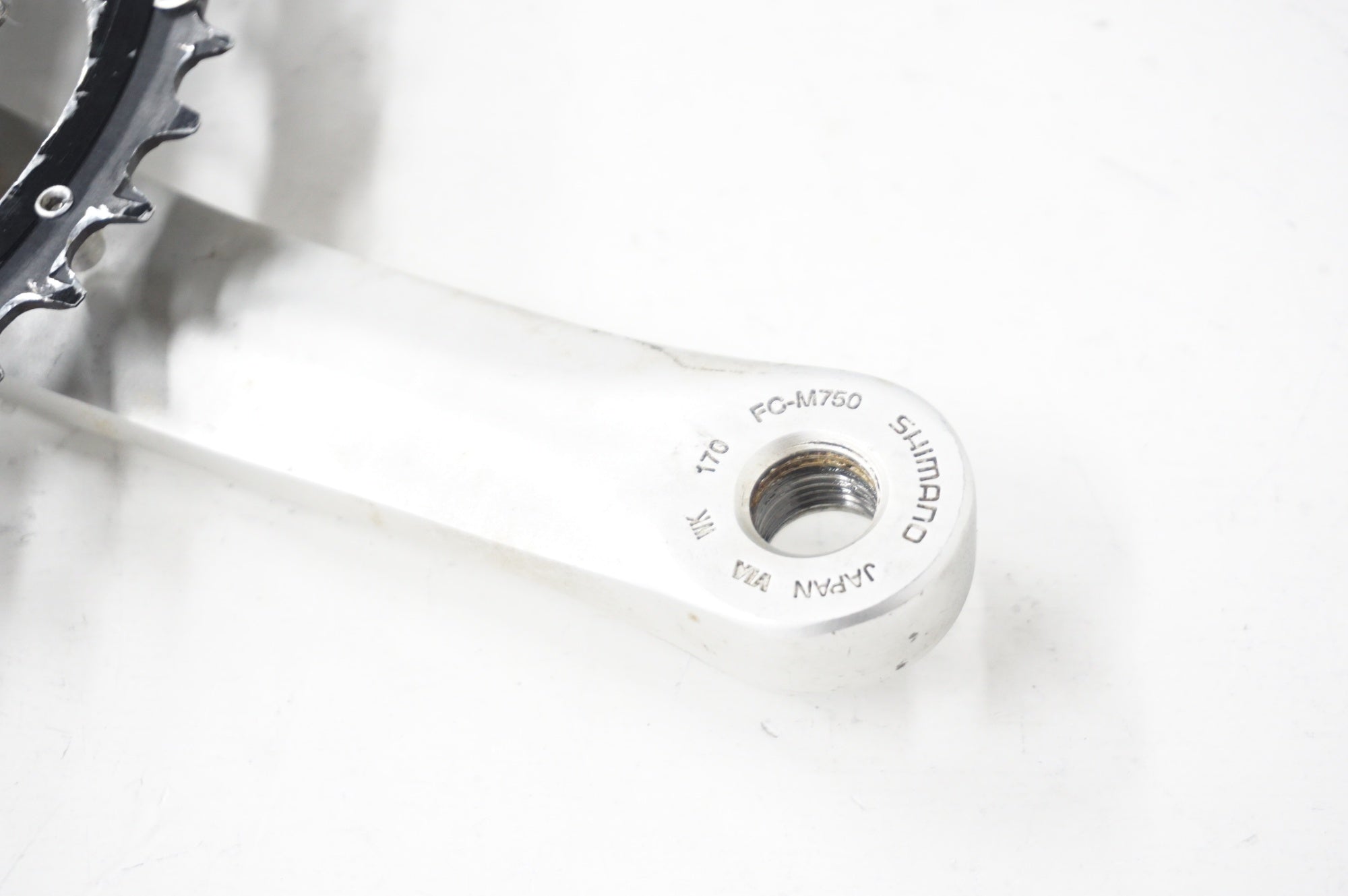 SHIMANO 「シマノ」 DEORE XT FC-M750 44-32-22T 170mm クランク