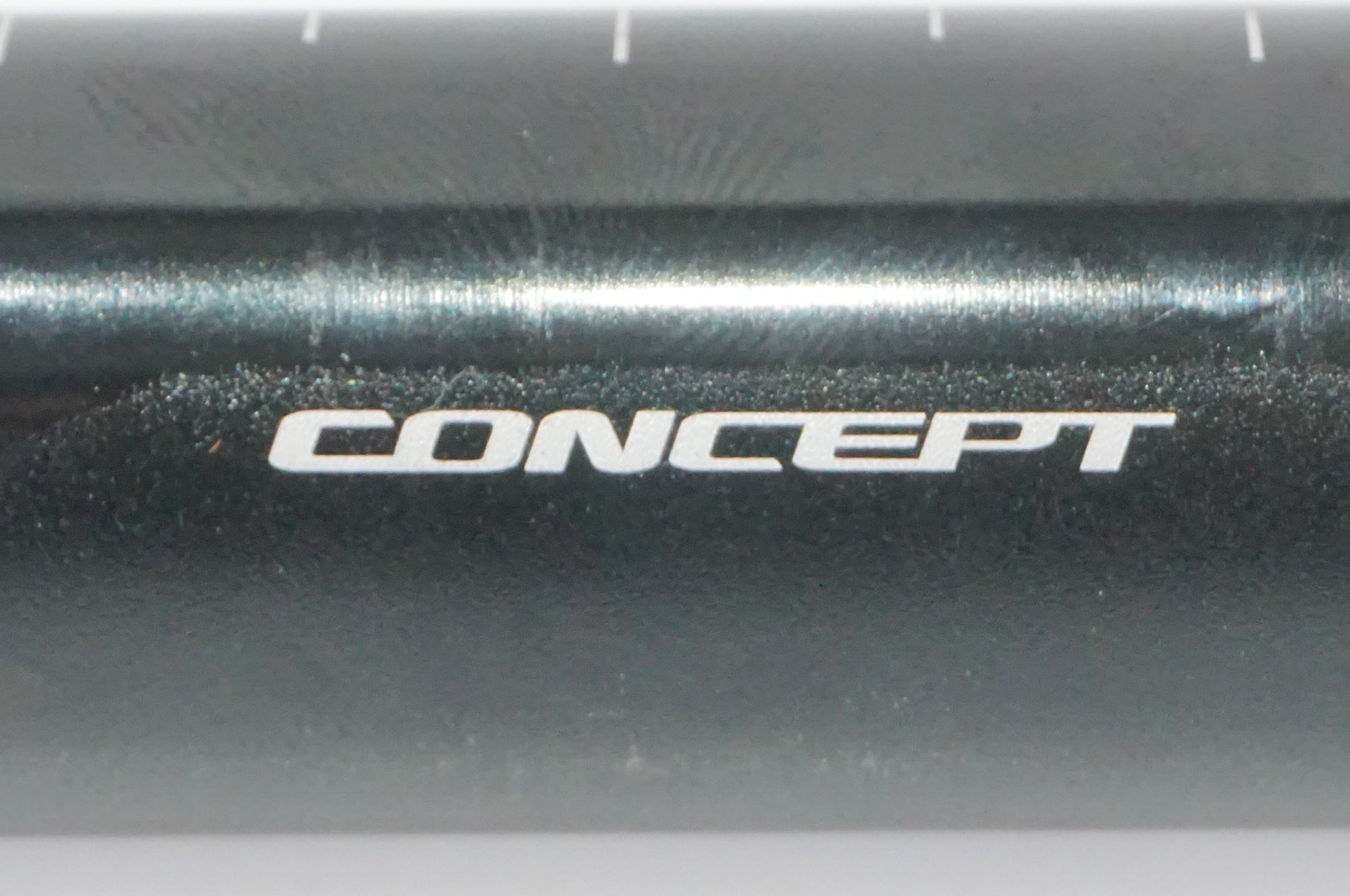 CONCEPT 「コンセプト」 CEX φ27.2 350mm シートポスト / AKIBA店