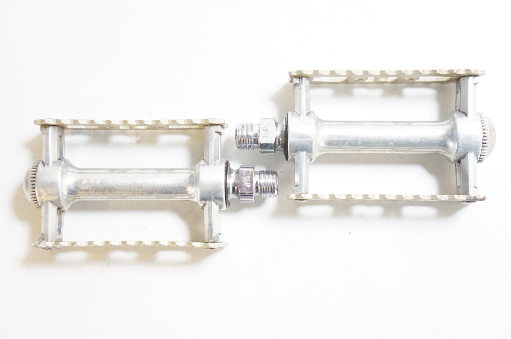 MKS 「ミカシマ」 プライムシルバンツーリング トゥークリップセット ペダル / 熊谷本店