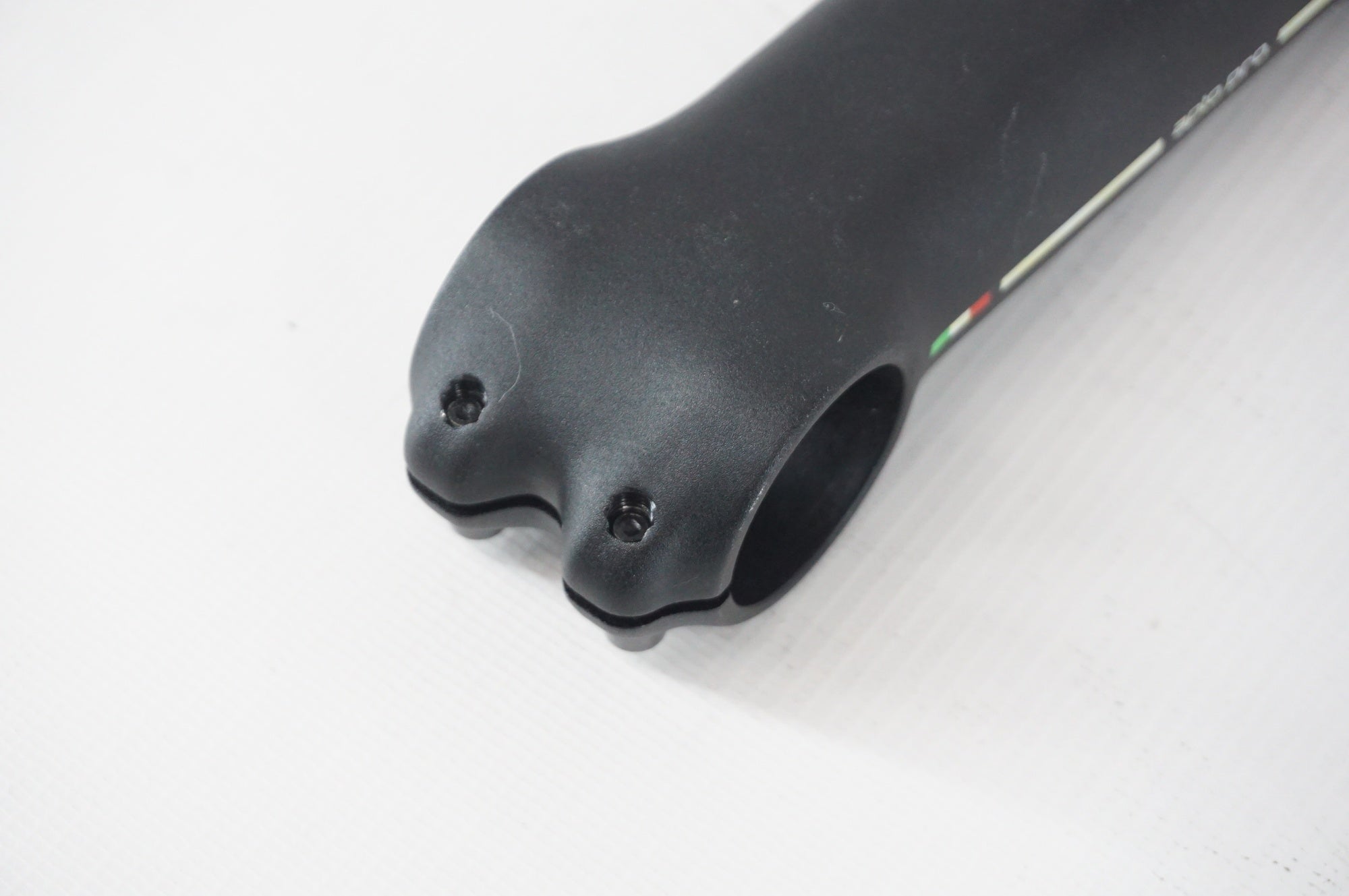 3T 「スリーティー」 APTO PRO Φ31.8 120mm 6° ステム / 阪急塚口店