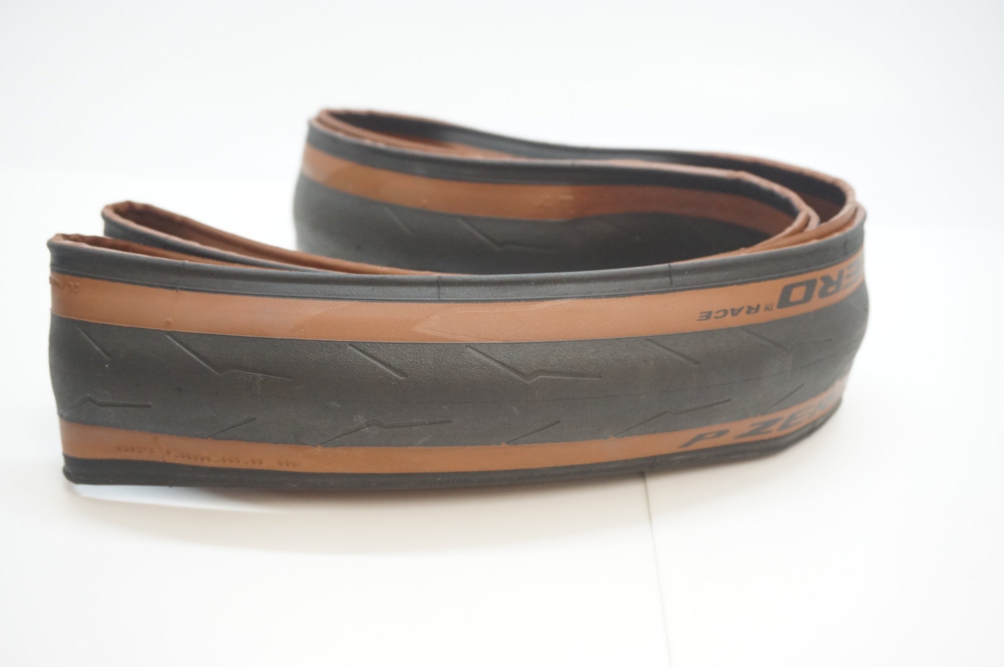PIRELLI 「ピレリ」 P-ZERO CLASSIC 700x28C タイヤ / 福岡店