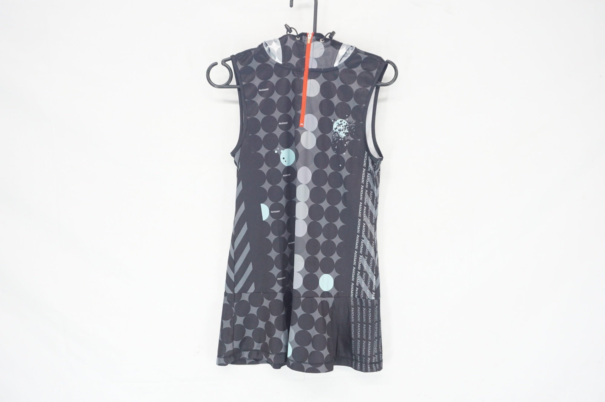 PANDANI 「パンダーニ」 ノースリーブ ハーフジップワンピース Sサイズ サイクルウェア / 阪急塚口店