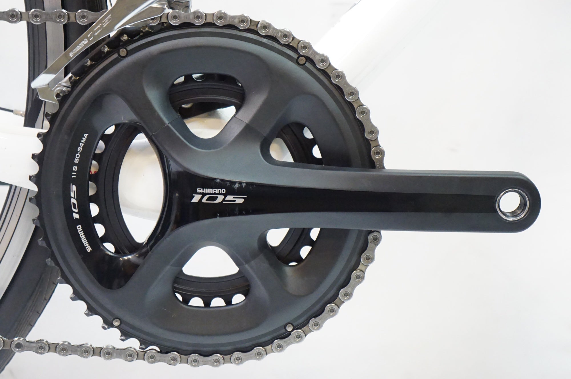 TREK 「トレック」 EMONDA SL5 2016年モデル ロードバイク TREK 「トレック」 EMONDA SL5 2016年モデル ロードバイク / 熊谷本店