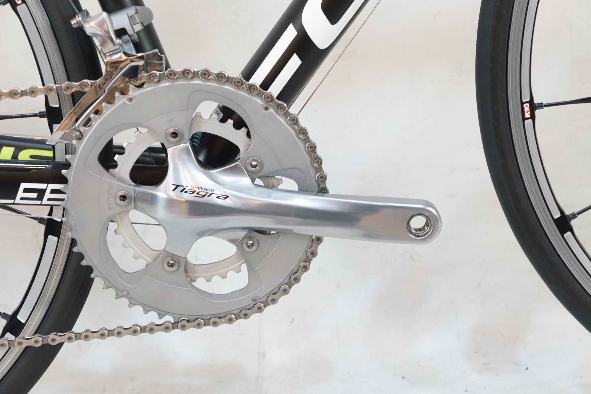 FOCUS 「フォーカス」 CULEBRO SL3.0 2014年モデル ロードバイク / バイチャリ浦和ベース