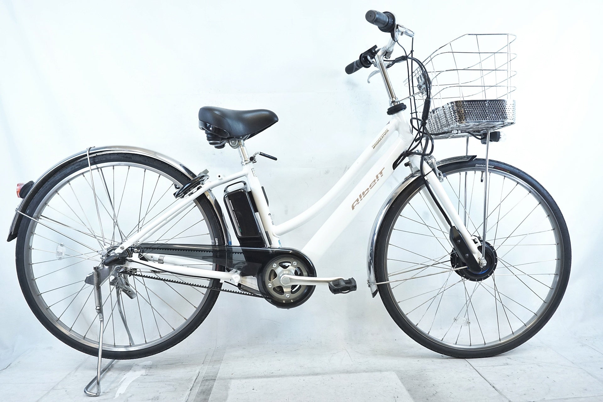 BRIDGESTONE 「ブリヂストン」 アルベルトe A6LB45 2024年モデル 電動アシスト自転車 / 有明ガーデン店