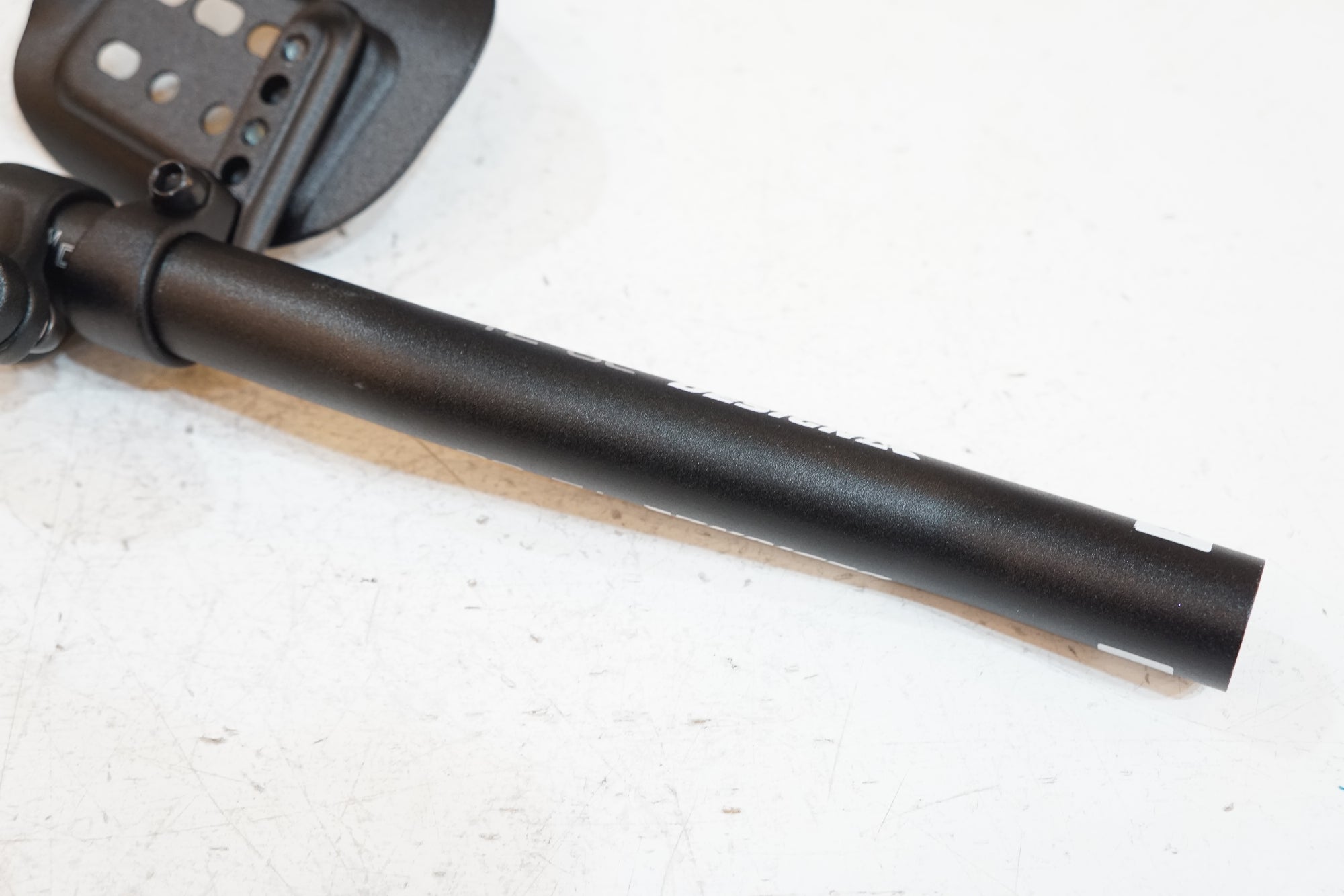 PROFILE DESIGN 「プロファイル デザイン」 T2+DL エアロバー / バイチャリ浦和ベース