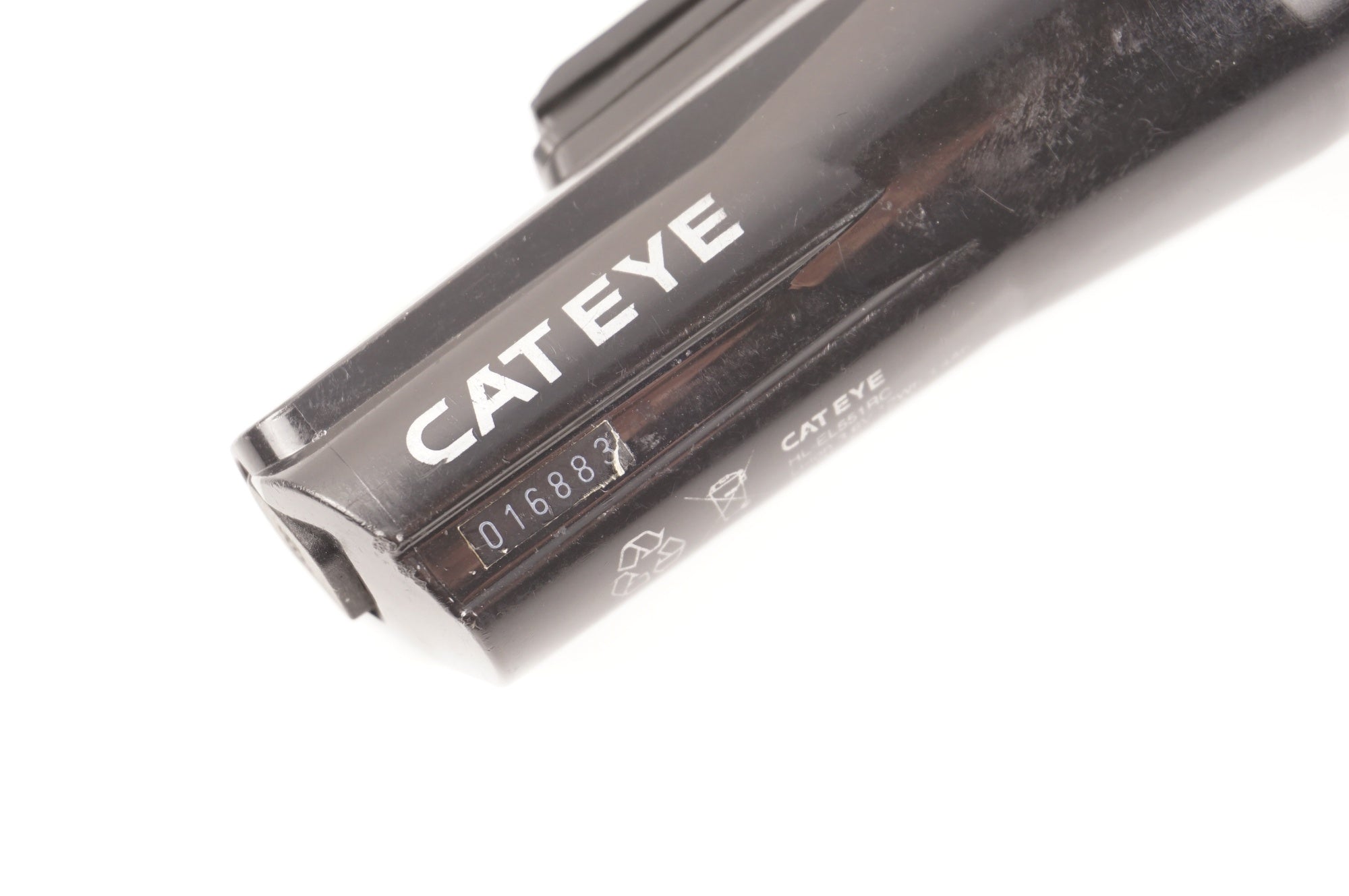 CATEYE 「キャットアイ」 GVOLT70 フロントライト / 中目黒店