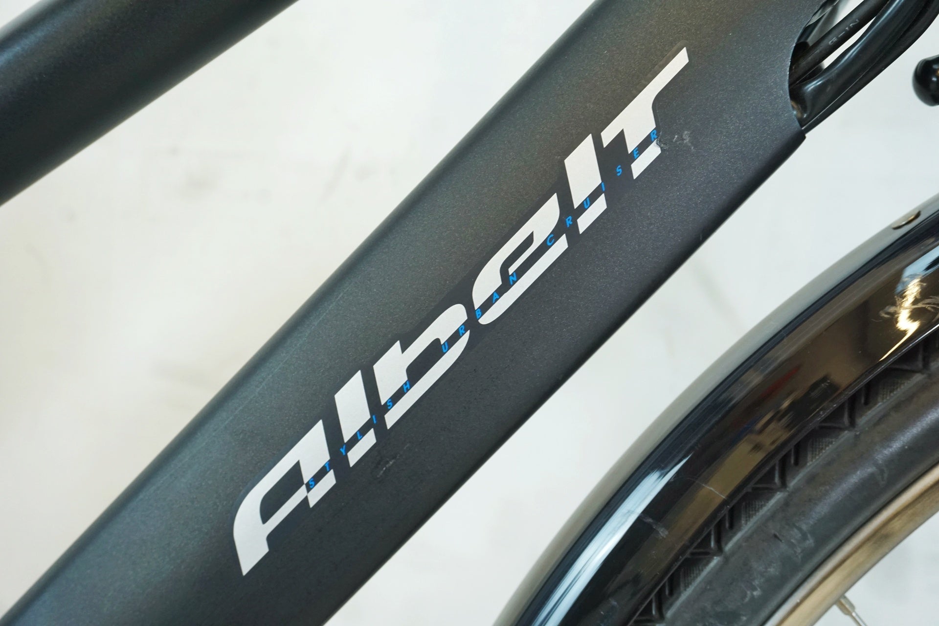BRIDGESTONE 「ブリヂストン」 アルベルトe A6LB45 2024年モデル 電動アシスト自転車 / 有明ガーデン店