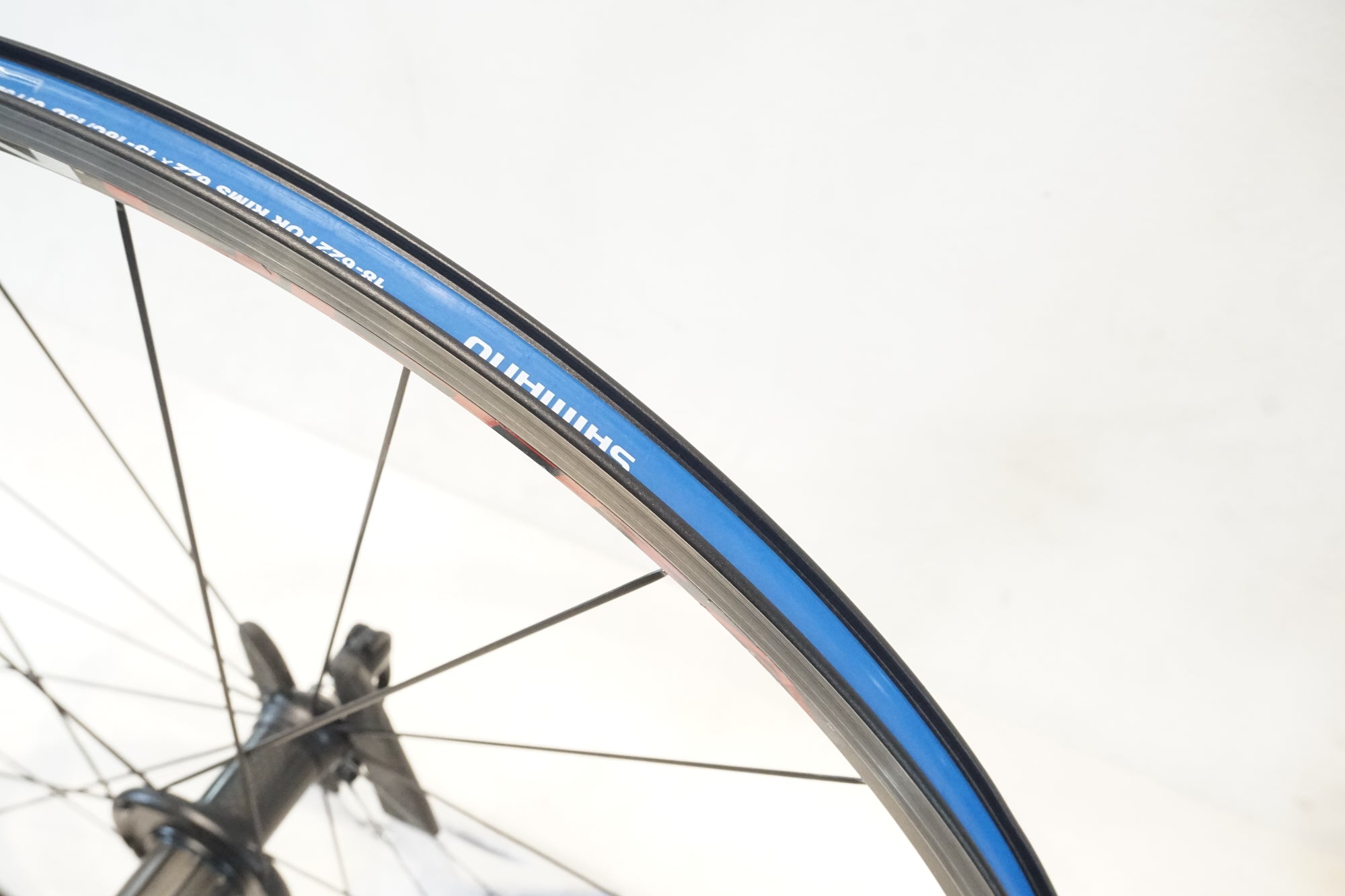 CAMPAGNOLO 「カンパニョーロ」 NEUTRON ULTRA シマノ11速 ホイール