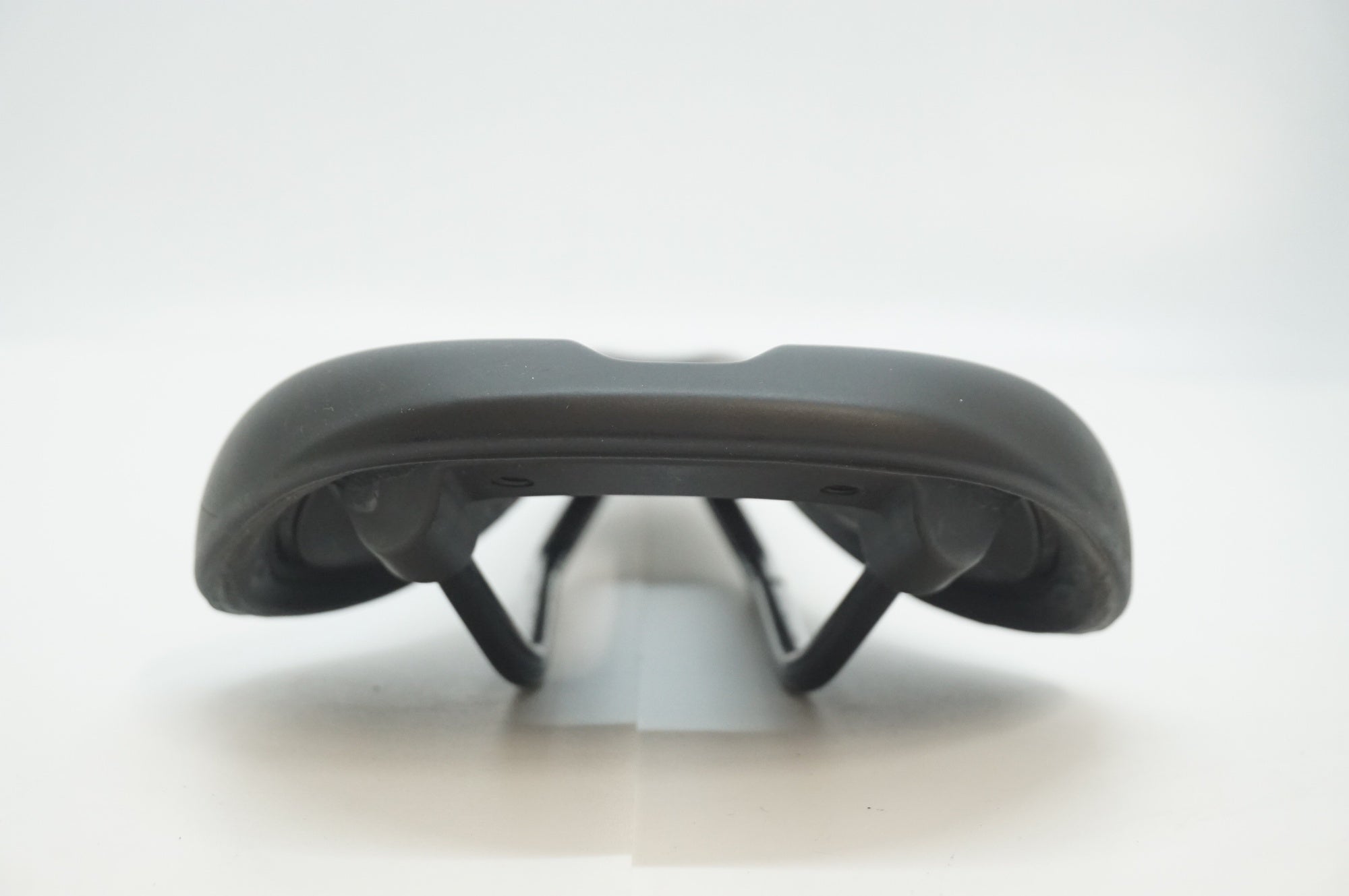 TREK 「トレック」 VERSE サドル / 福岡店