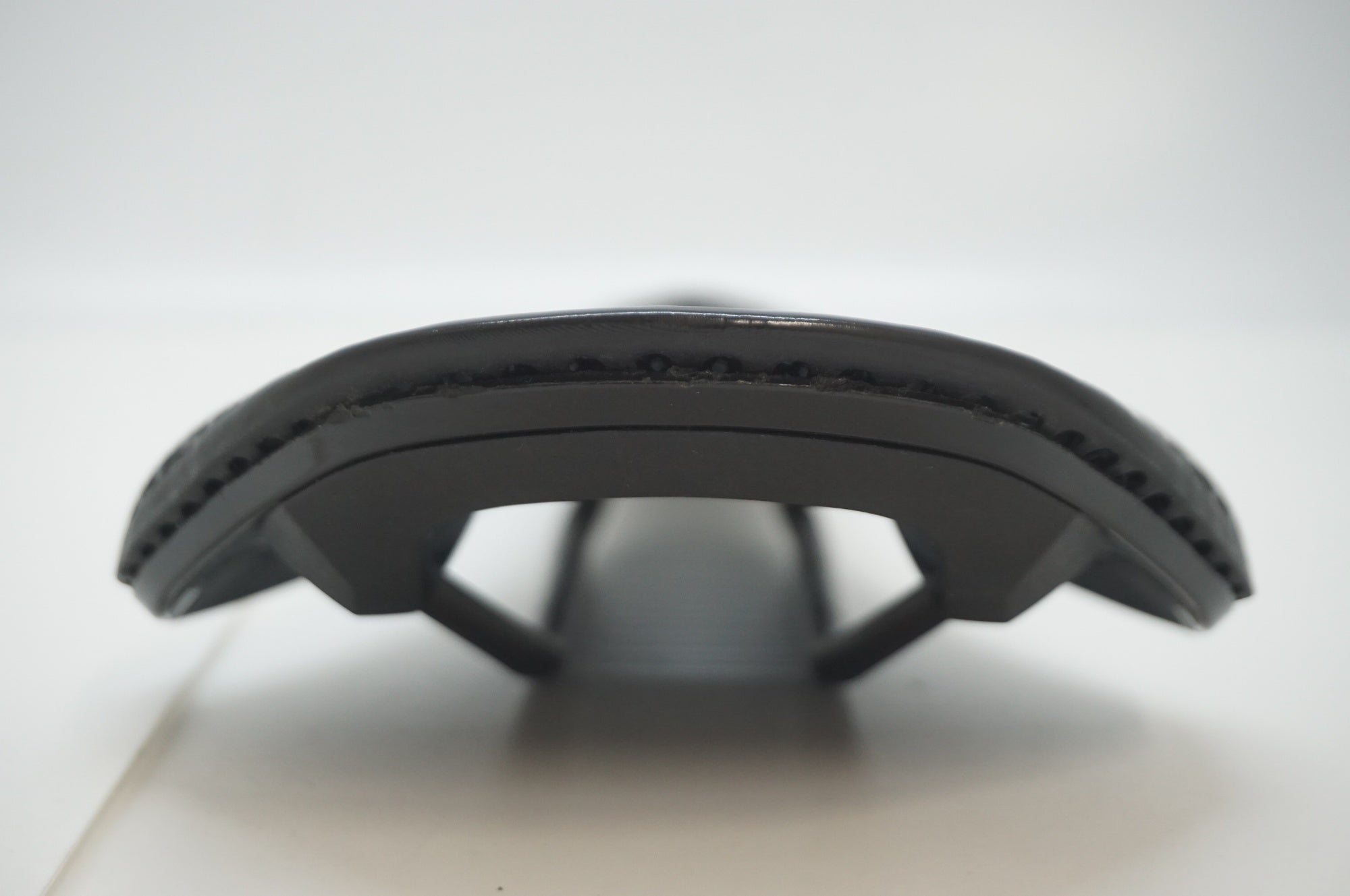 FIZIK 「フィジーク」 VENTO ARGO R3 ADAPTIVE サドル / 福岡店