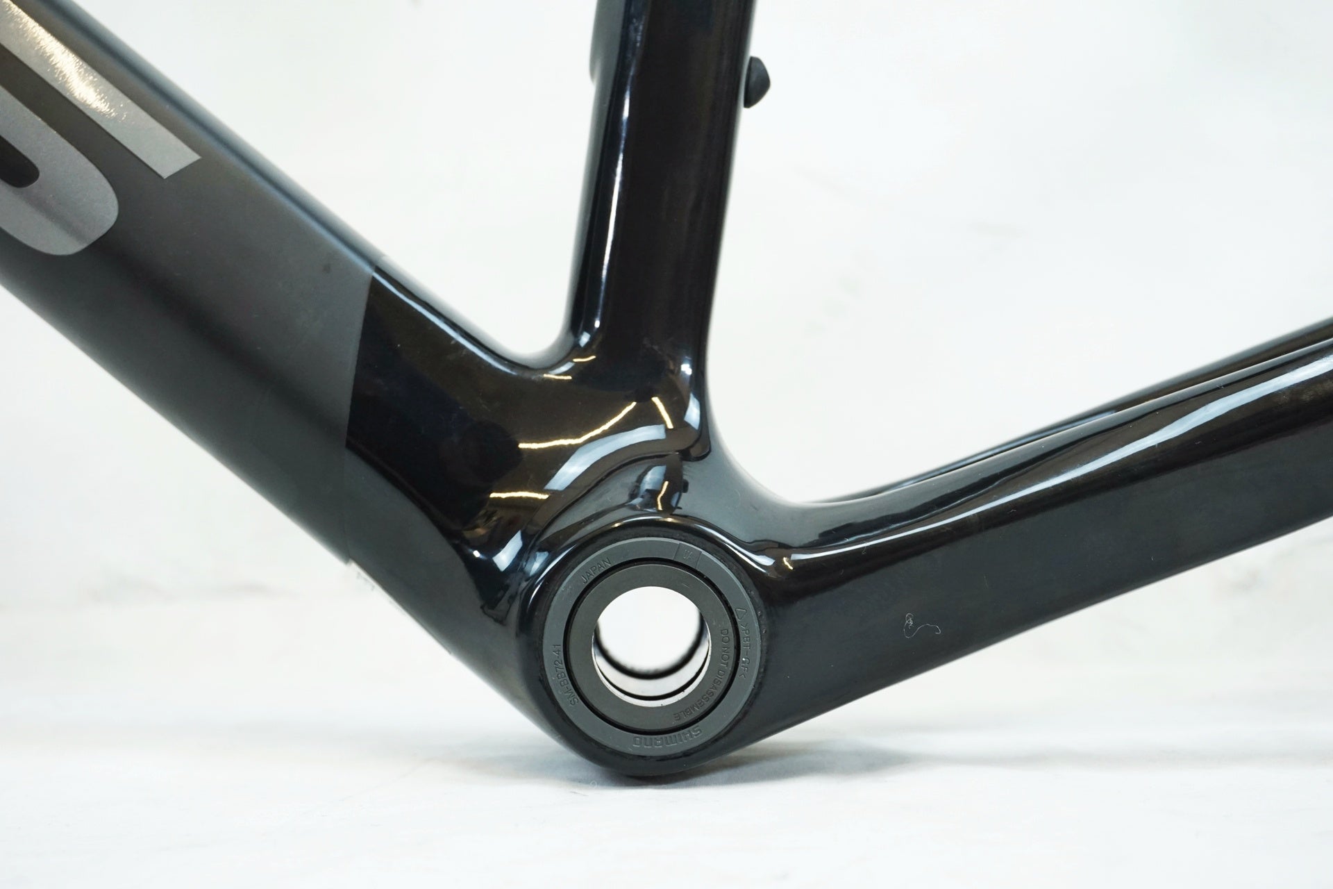 FOCUS 「フォ-カス」 IZALCO MAX DISC 9 2022年モデル フレームセット