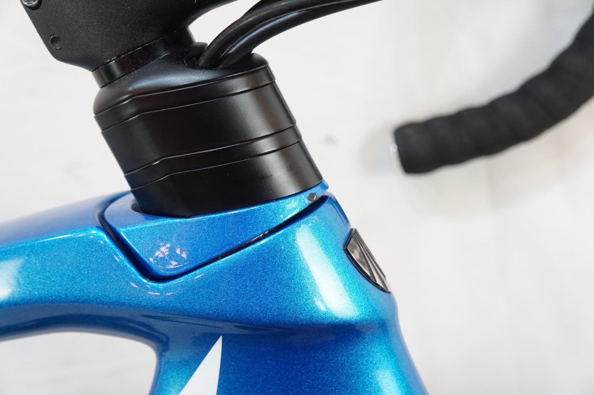 TREK 「トレック」 EMONDA SL5 DISC 2022年モデル ロードバイク
