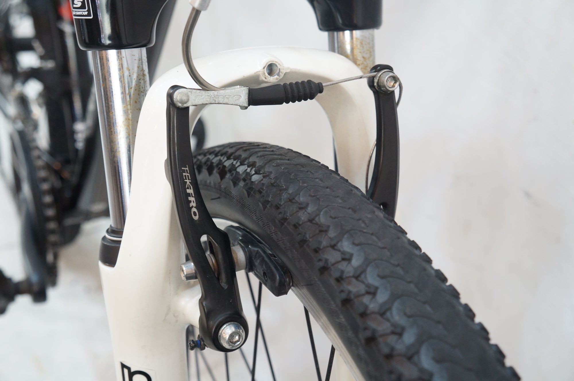 LOUIS GARNEAU 「ルイガノ」 J24 2024年モデル 24インチ キッズバイク LOUIS GARNEAU 「ルイガノ」 J24 2024年モデル 24インチ キッズバイク