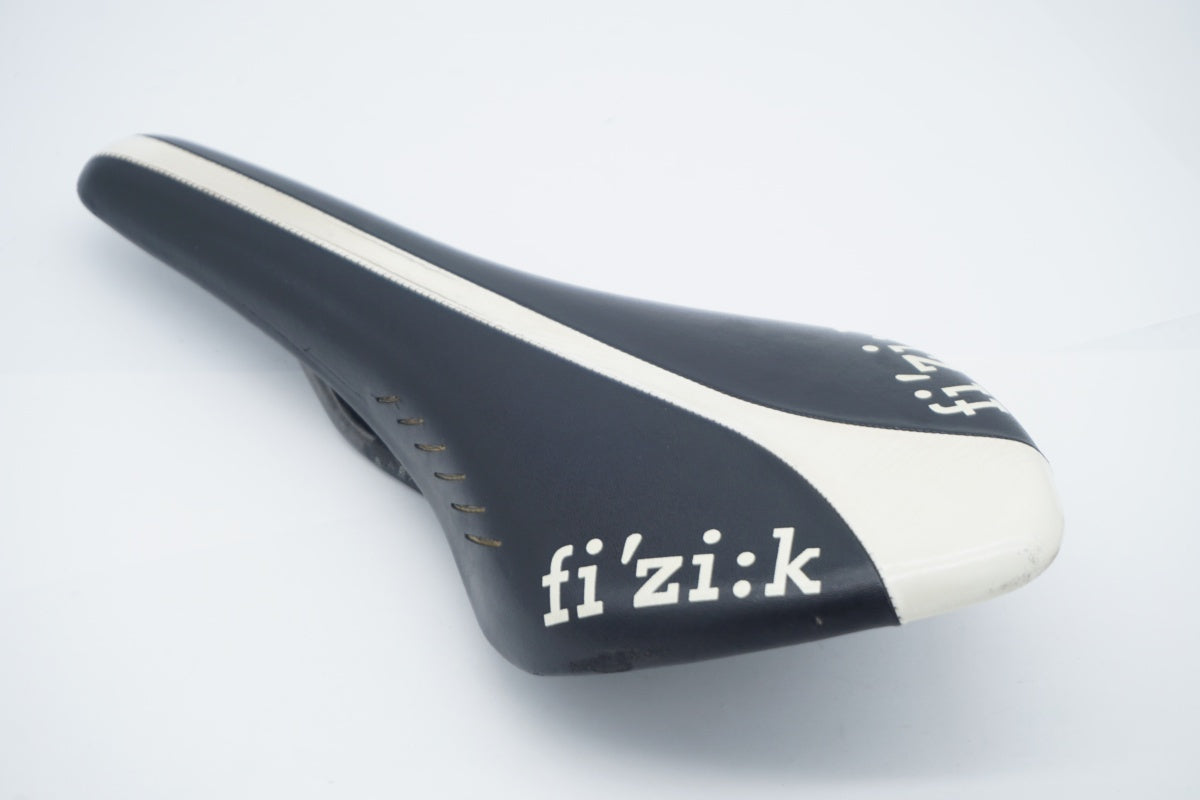 Fizik ARIONE R1フィジーク カーボンレール サドル チェレステ Fizik Arione R1 カーボン レールサドル