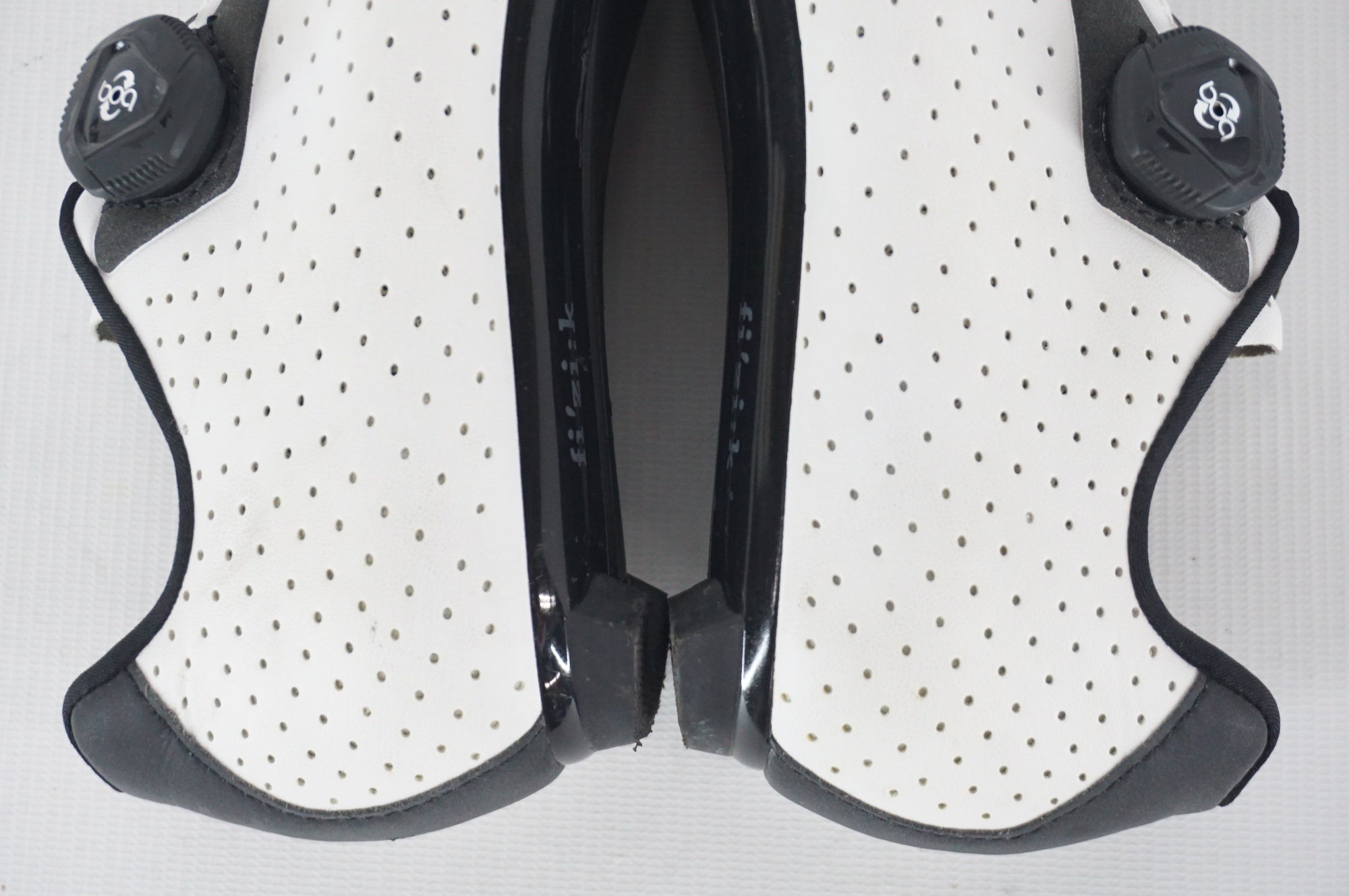 FIZIK 「フィジーク」 R5B UOMO 24.35cm シューズ / 阪急塚口店