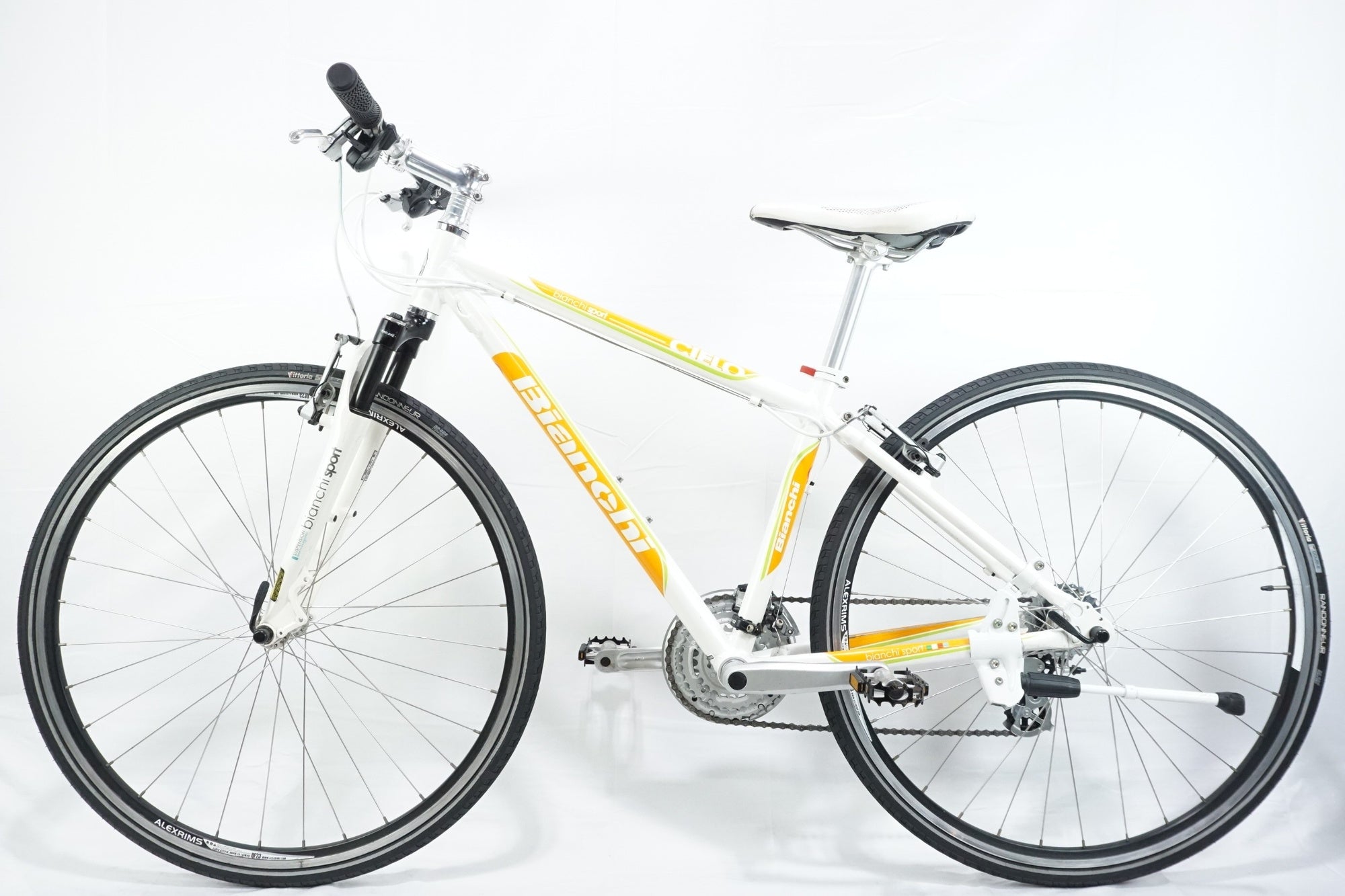 S352☆マウンテンバイク☆BIANCHI CIELO ☆ビアンチ☆ホワイト☆3X8段 S352☆マウンテンバイク☆BIANCHI CIELO ☆ビアンチ☆ホワイト☆3X8段