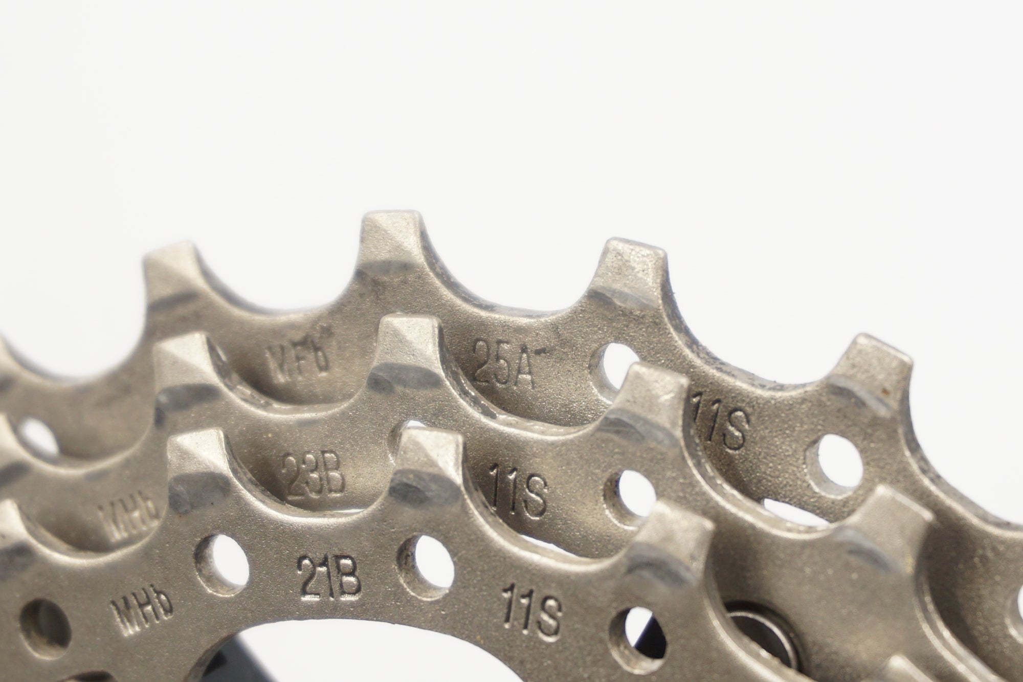 Shimano Ultegra CS-6800 スプロケットとディレイラー SHIMANO 「シマノ」 ULTEGRA CS-6800 スプロケット / 奈良店