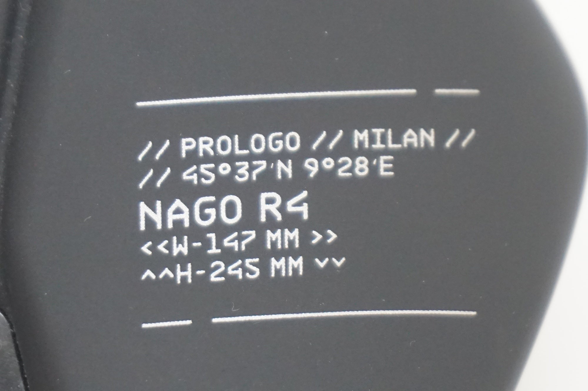 PROLOGO 「プロロゴ」 NAGO R4 サドル / 福岡店