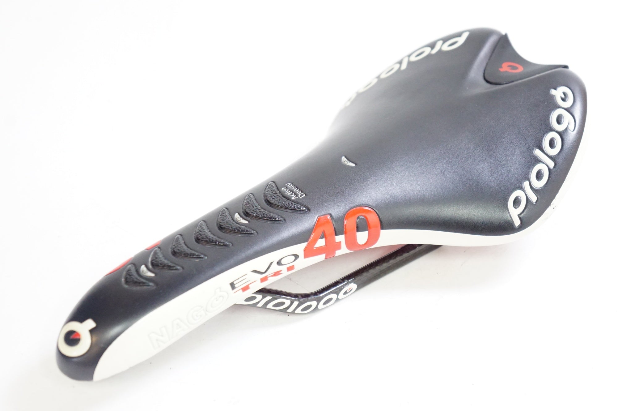 PROLOGO 「プロロゴ」 NAGO EVO TRI 40 NACK サドル / 熊谷本店