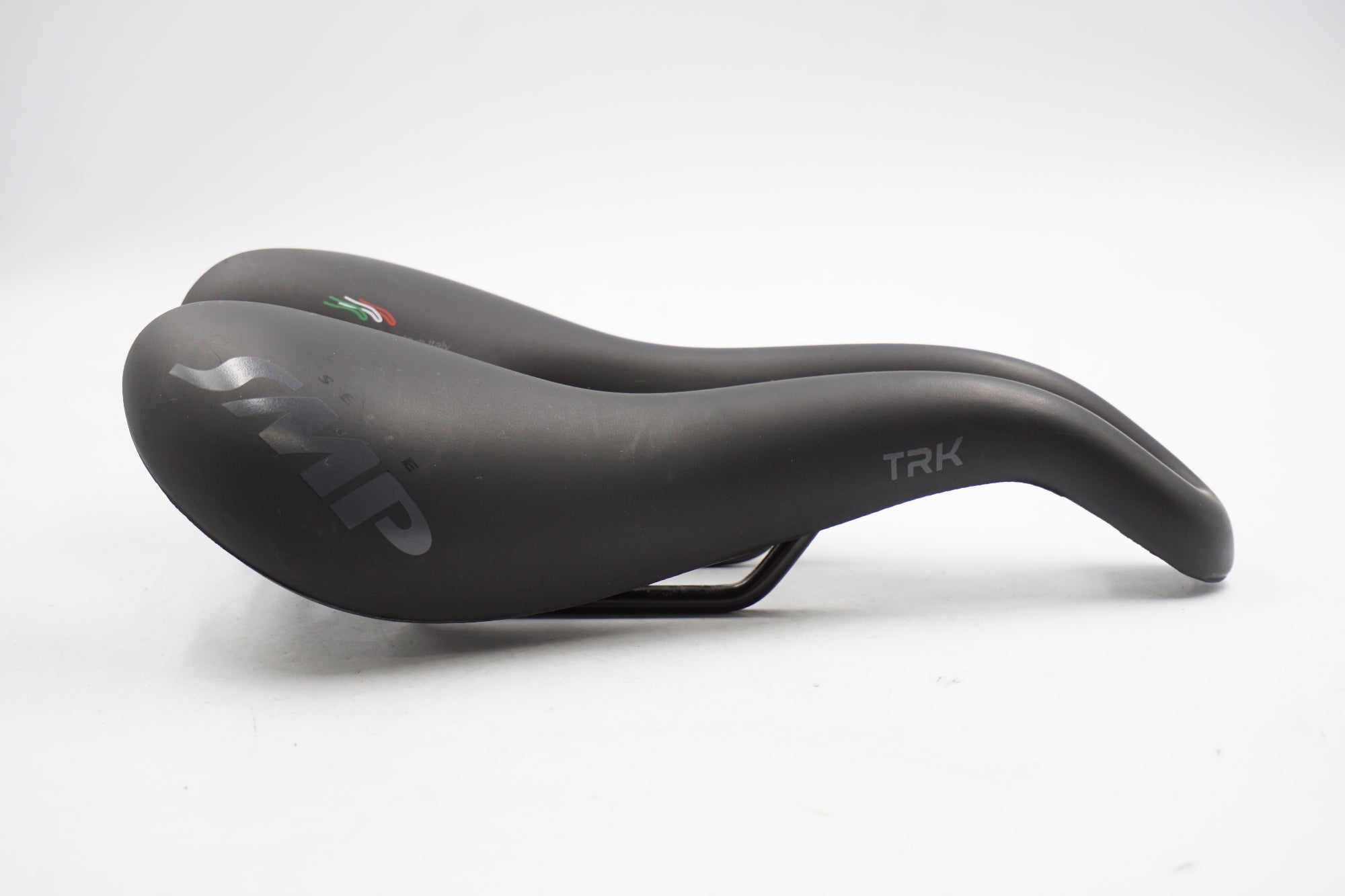 SELLE SMP 「セラエスエムピー」 TRK サドル / 奈良店
