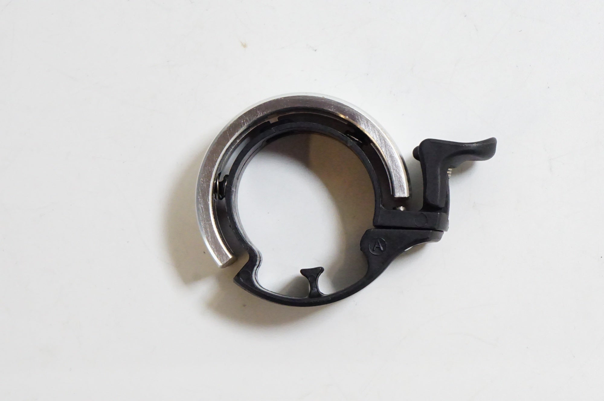 KNOG 「ノグ」 OI ベル / 熊谷本店