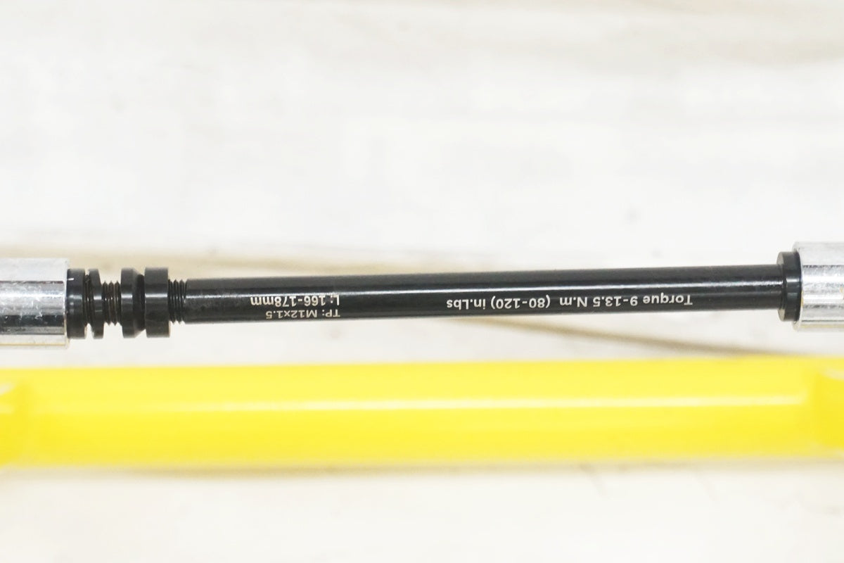 CXWXC 「シーエックスダブリューエックスシー」 MT-04 固定ローラー / 大阪美原北インター店