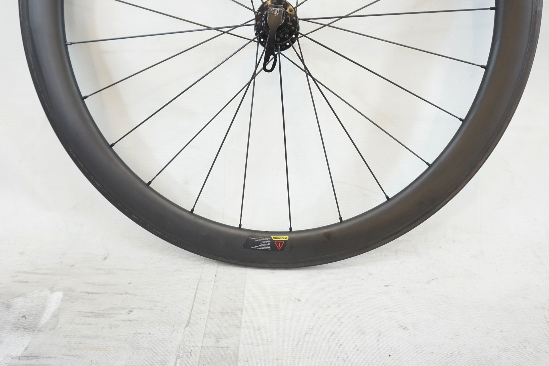 ブランド不明 カーボンリム NOVATECハブ シマノ 11s ホイールセット