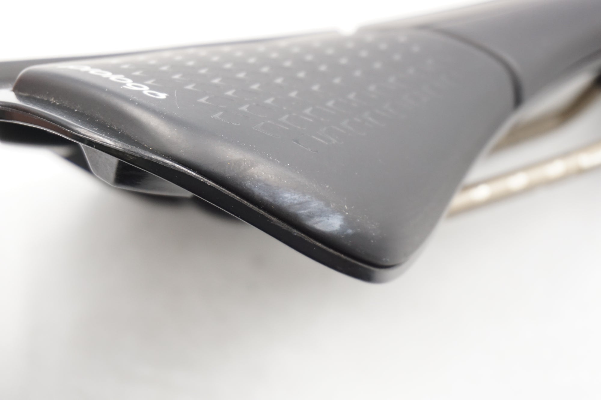 PROLOGO 「プロロゴ」 SCRATCH MS サドル / 奈良店