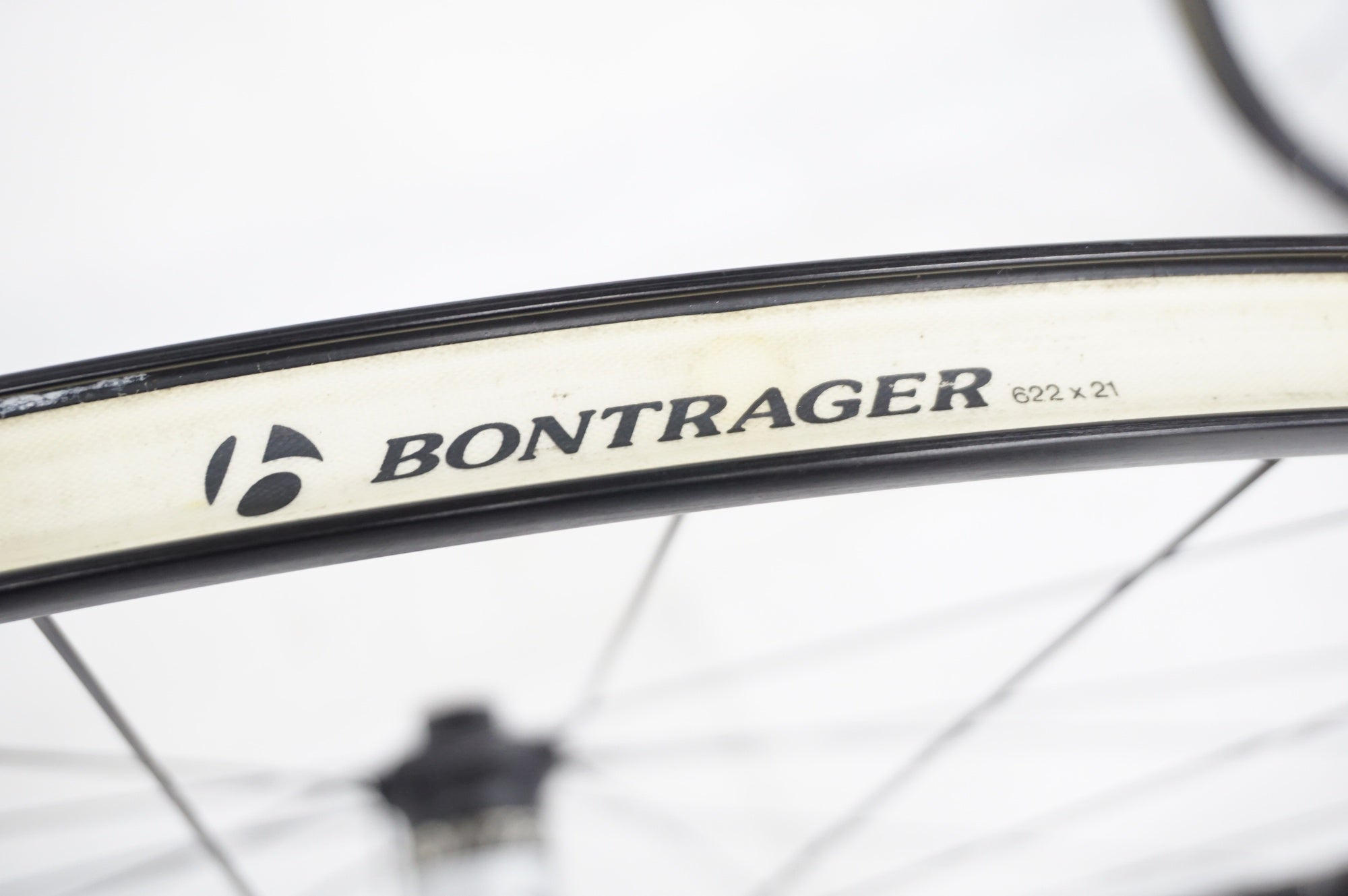 BONTRAGER 「ボントレガー」 AFFINITY ELITE DISC シマノ11速 ホイールセット / 阪急塚口店