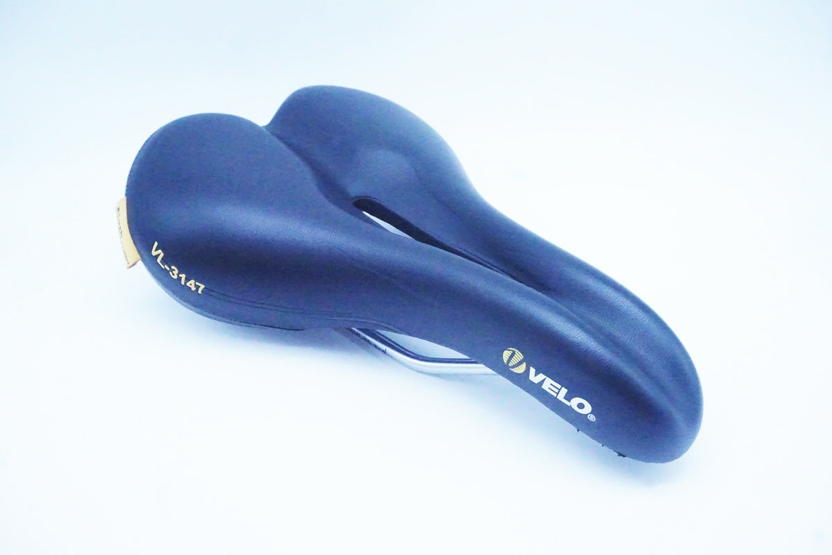 VELO「ベロ」 PLUSH VL-3147 サドル/ 京都西院店