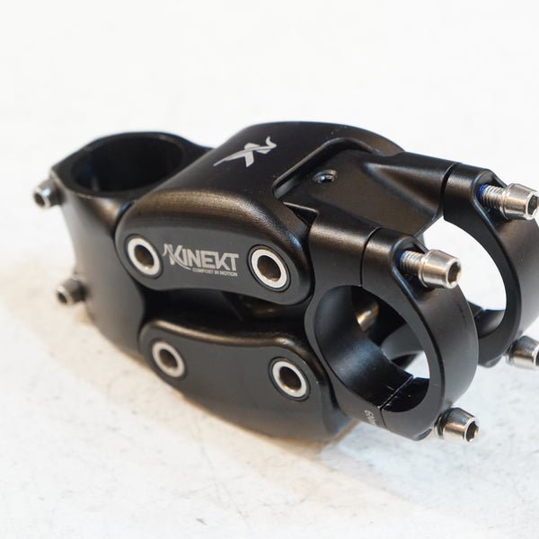 KINEKT 「キネクト」 φ31.8 90mm アクティブサスペンションステム