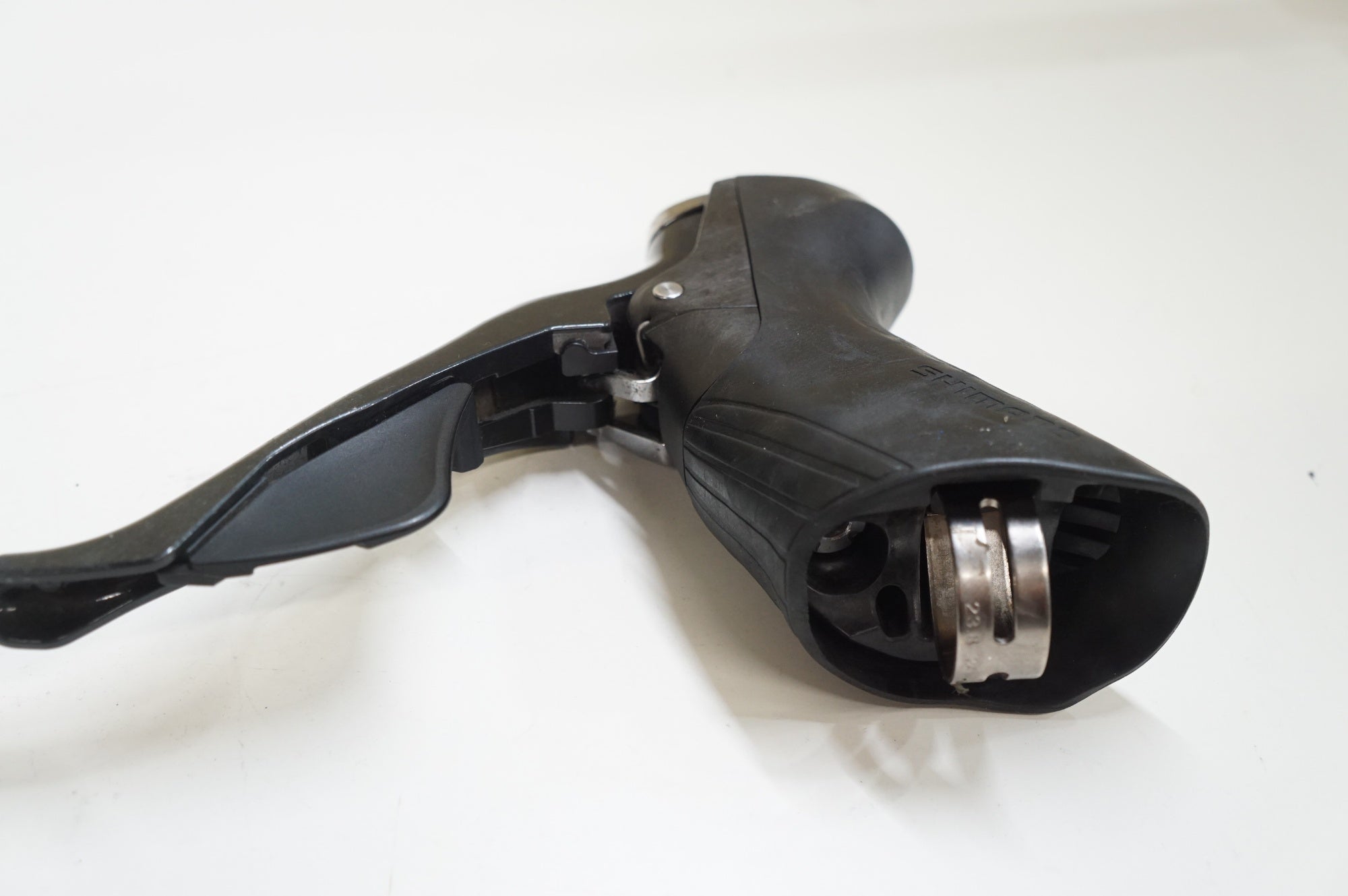 SHIMANO 「シマノ」 ULTEGRA ST-R8000 デュアルコントロールレバー / 大宮店