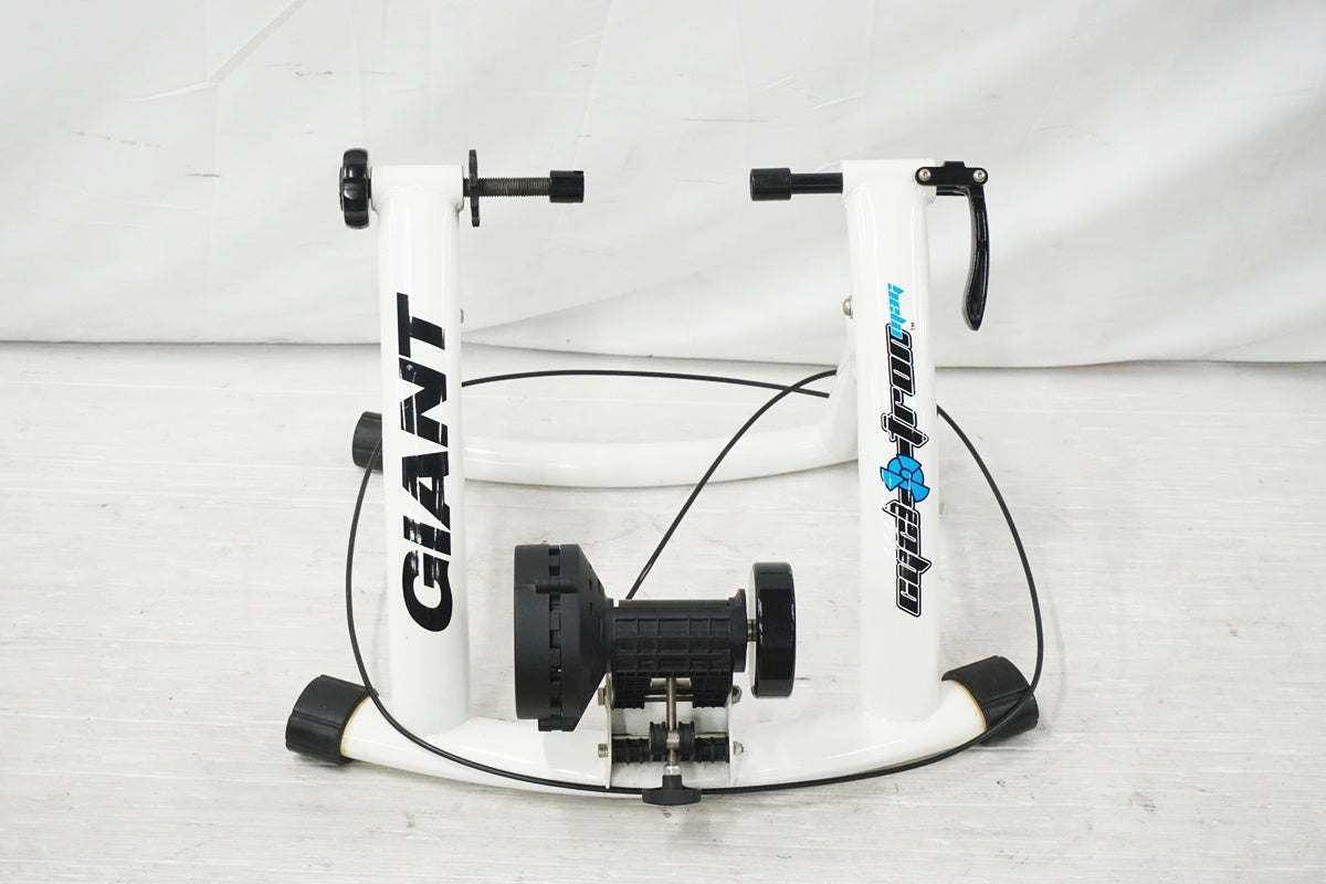 GIANT 「ジャイアント」 サイクルトレーナー / 奈良店