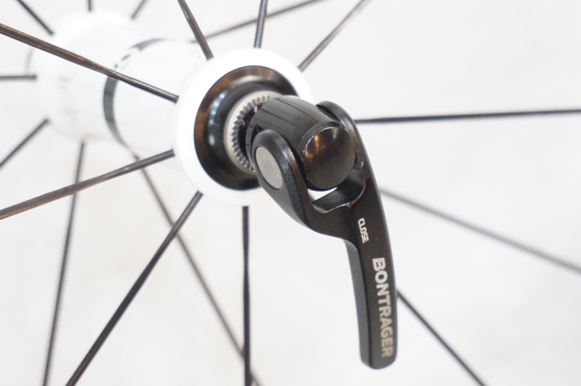 BONTRAGER 「ボントレガー」 AEOLUS 3 SHIMANO 11S ホイールセット
