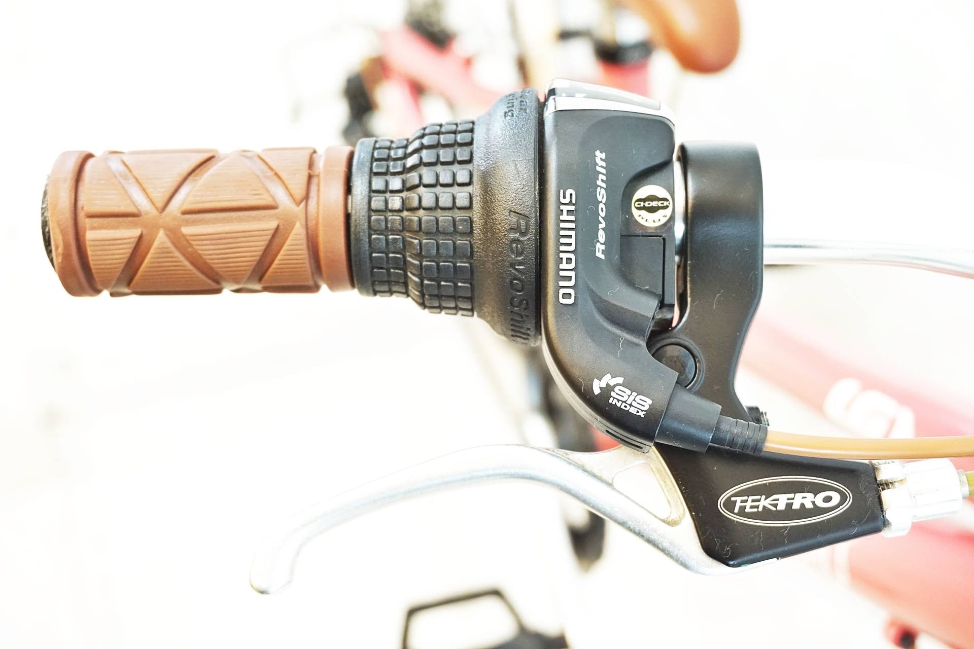 LOUIS GARNEAU 「ルイスガノー」 J20 PLUS 2022年モデル キッズバイク / 有明ガーデン店