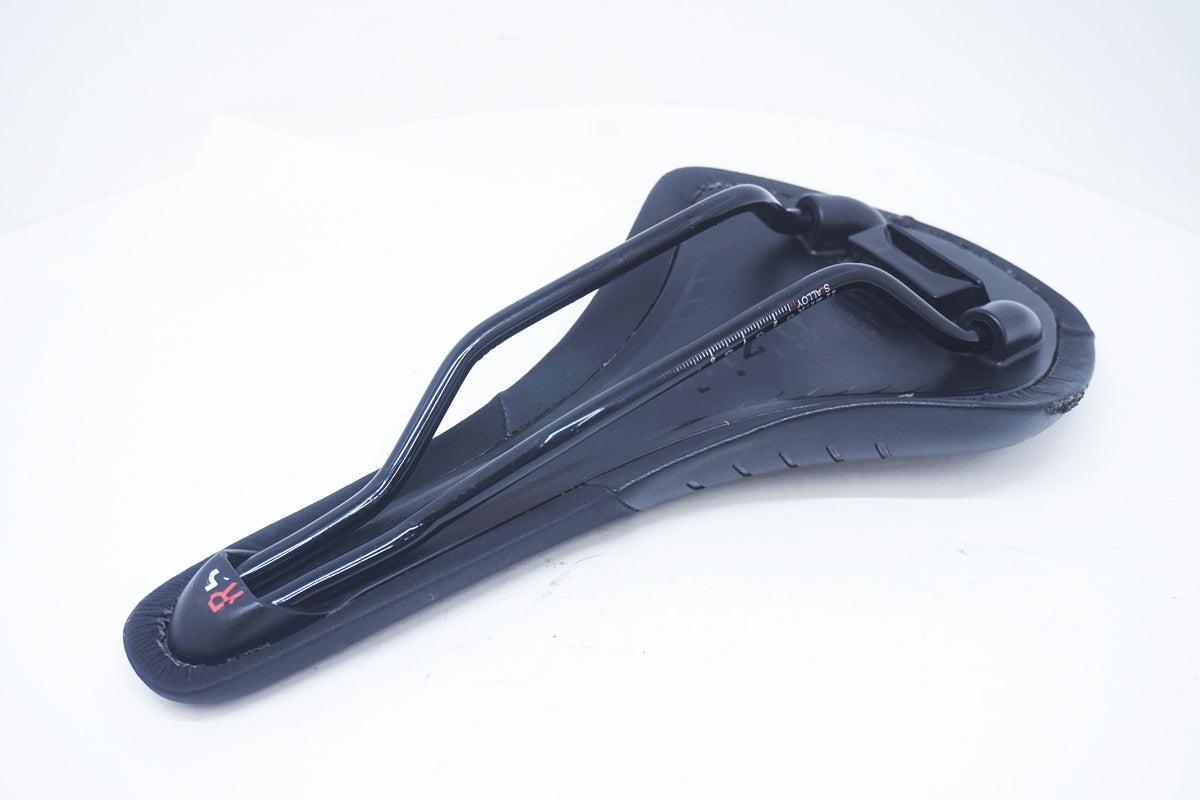 FIZIK 「フィジーク」 ANTARES R5 サドル / 大阪美原北インター店