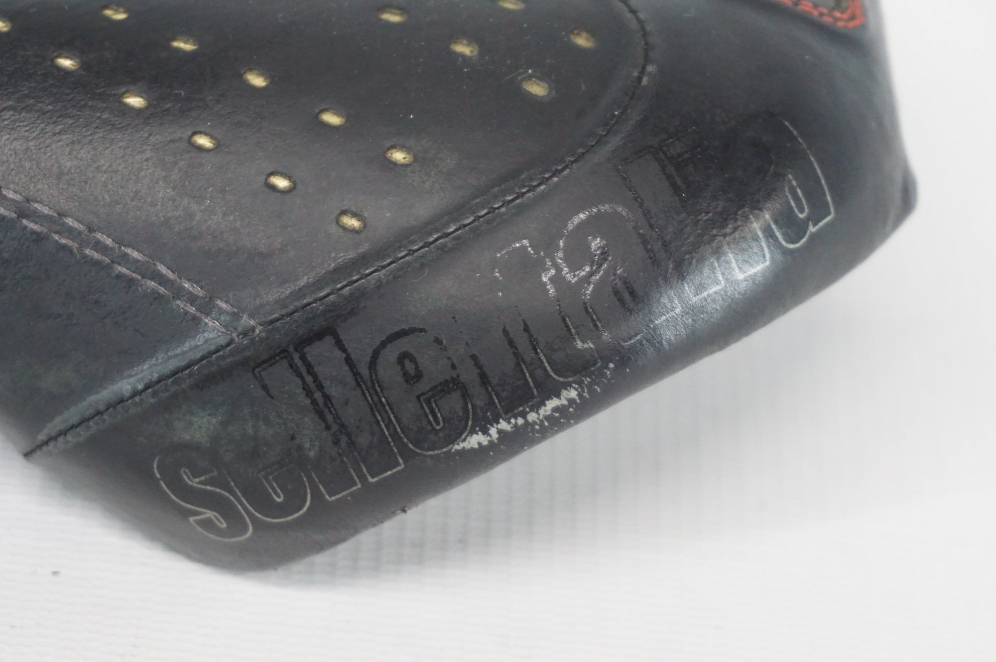 SELLE ITALIA 「セライタリア」 FLITE GEL FLOW サドル / 阪急塚口店