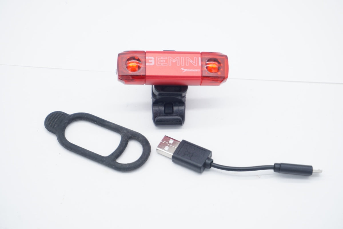 MOON 「ムーン」 GEMINI リアライト / 滋賀大津店