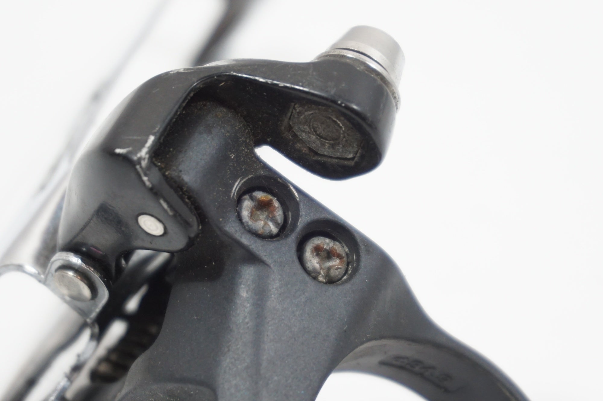 SHIMANO 「シマノ」 105 FD-5700 フロントディレイラー / 世田谷店
