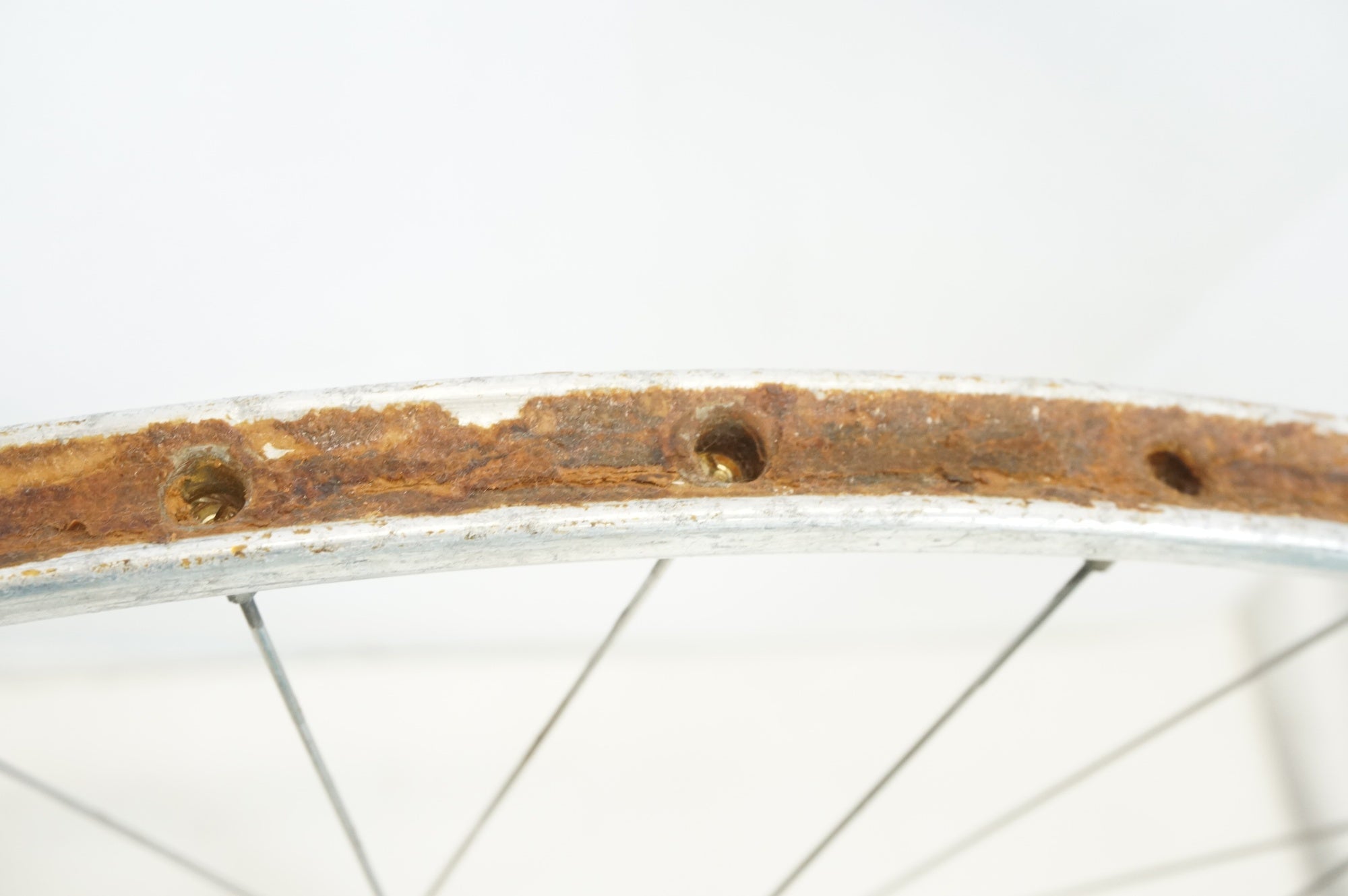 ARAYA 「アラヤ」 GOLD リム SUNTOUR SUPERBE PRO ハブ ホイールセット