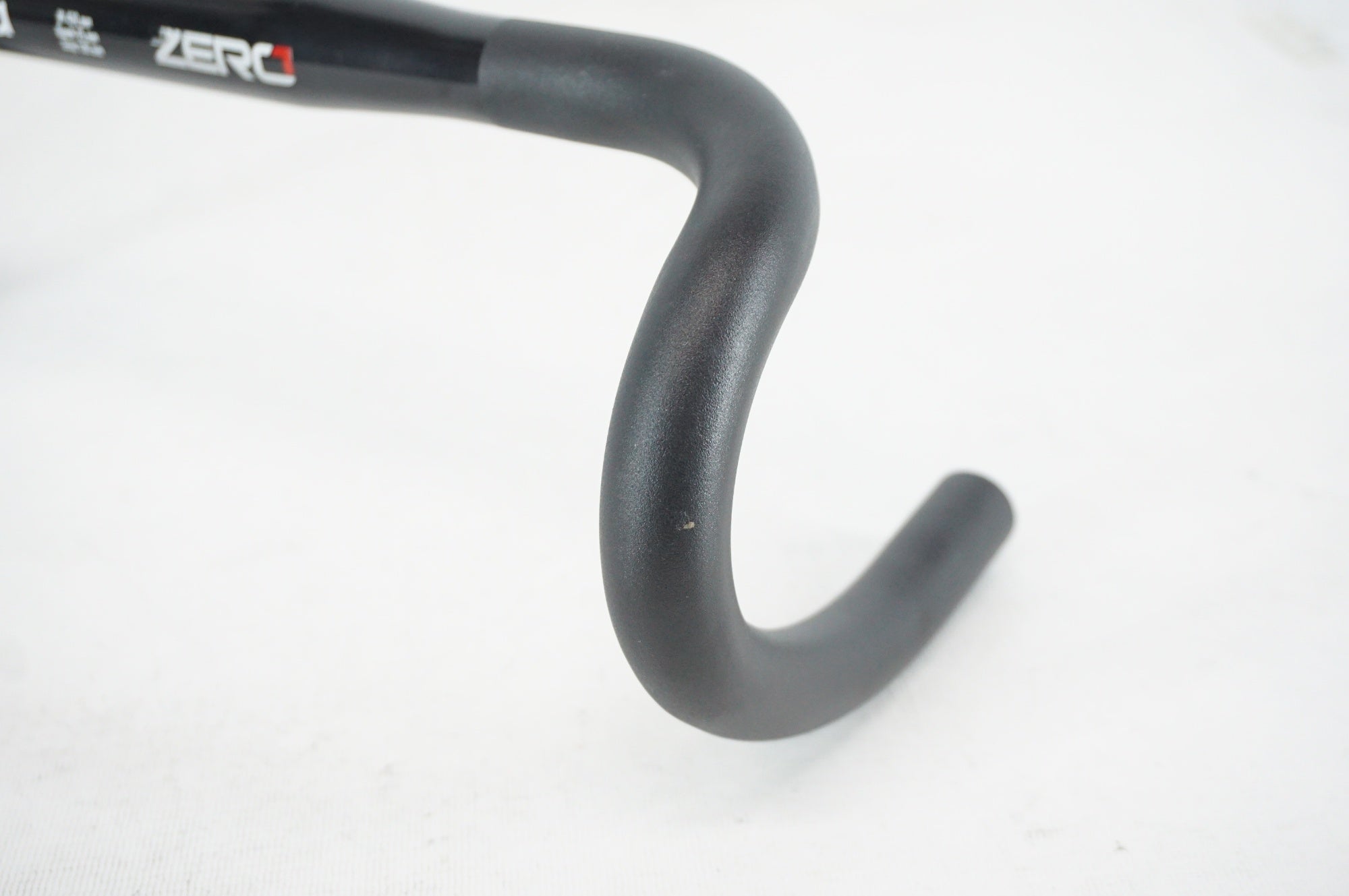 DEDA 「デダ」 ZERO1 420mm Φ31.7 ハンドル / 阪急塚口店