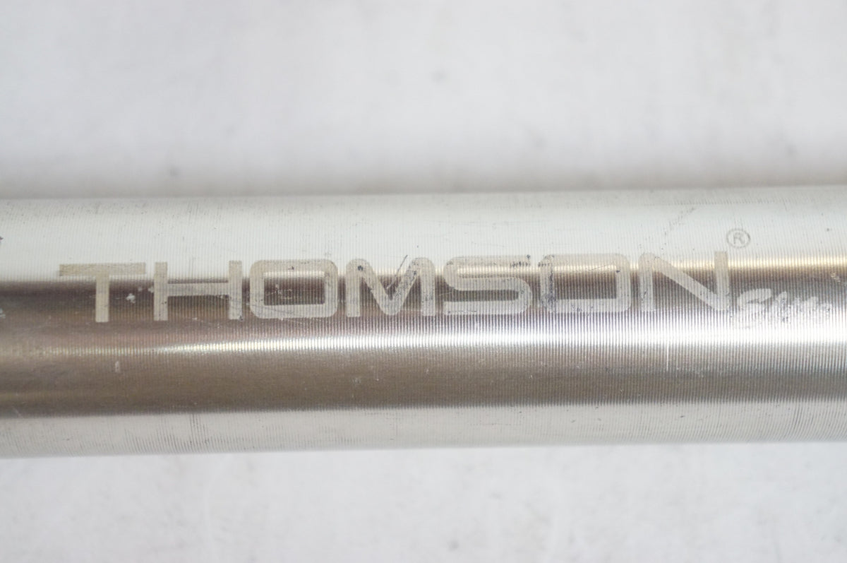 THOMSON 「トムソン」 ELITE φ30.9 約260mm シートポスト / 熊谷本店
